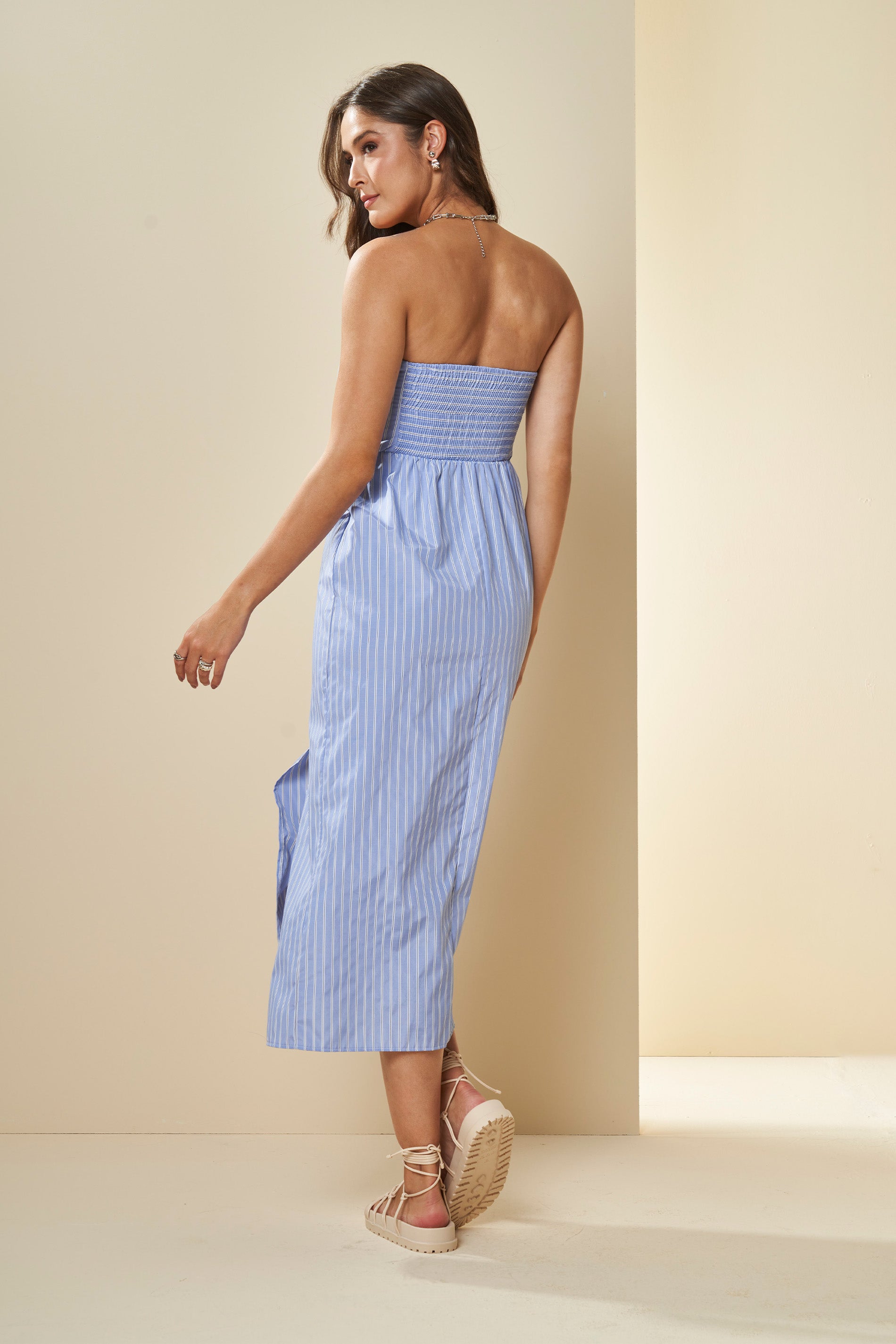 Vestido Longo Ombro a Ombro Veraneio com Fenda Frontal