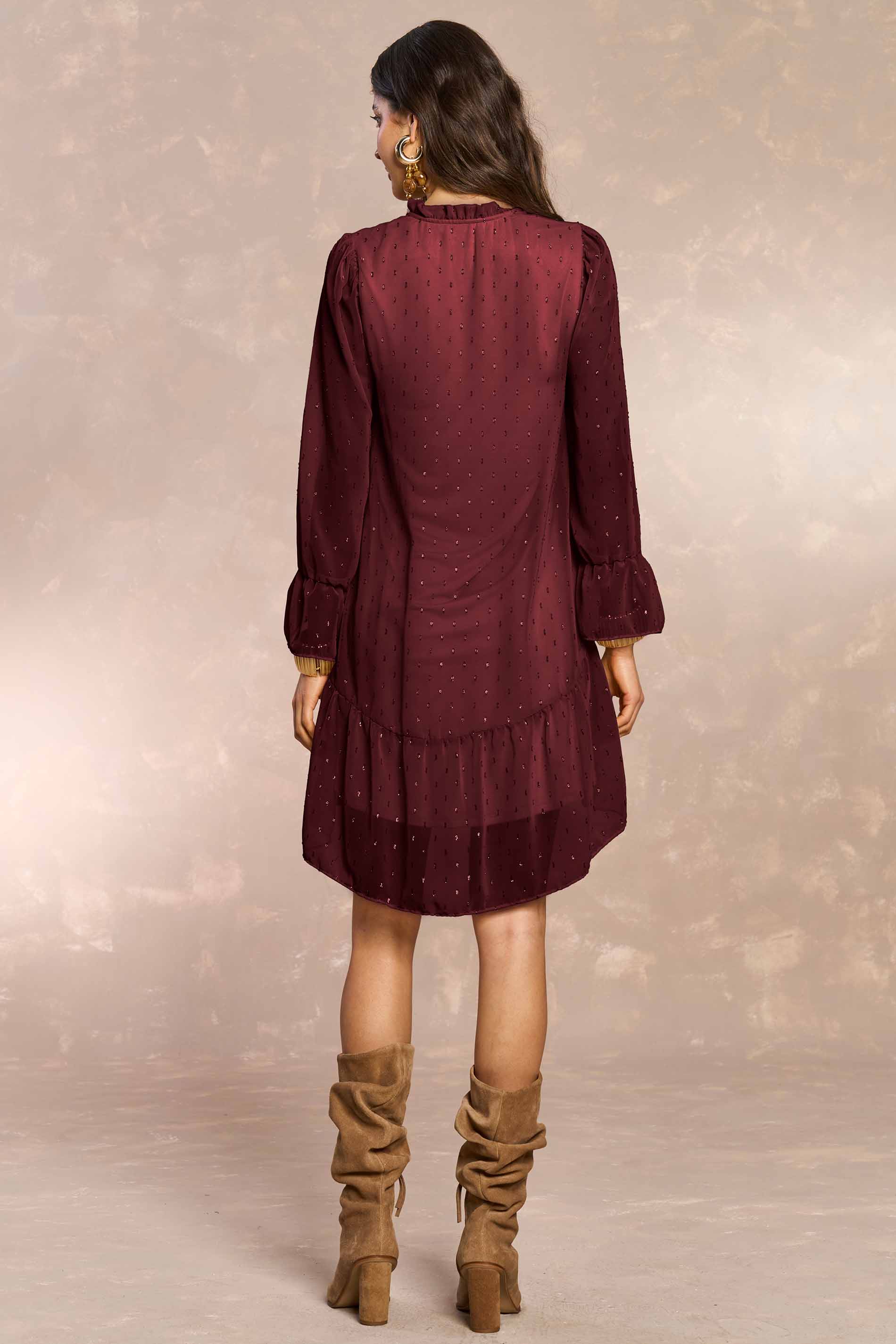 Vestido Curto Jardim Boho em Chiffon