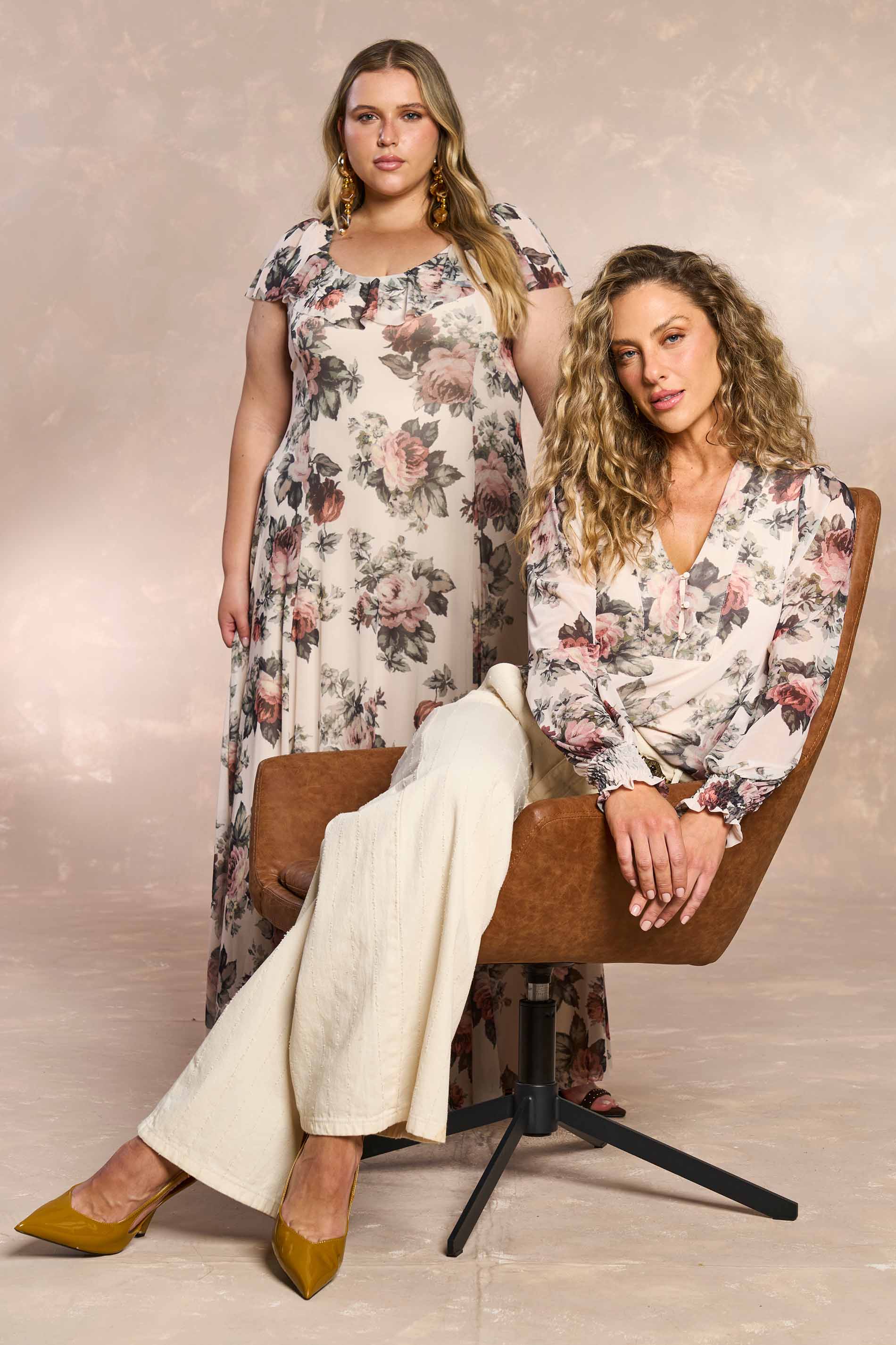 Calça Jardim Decor em Sarja