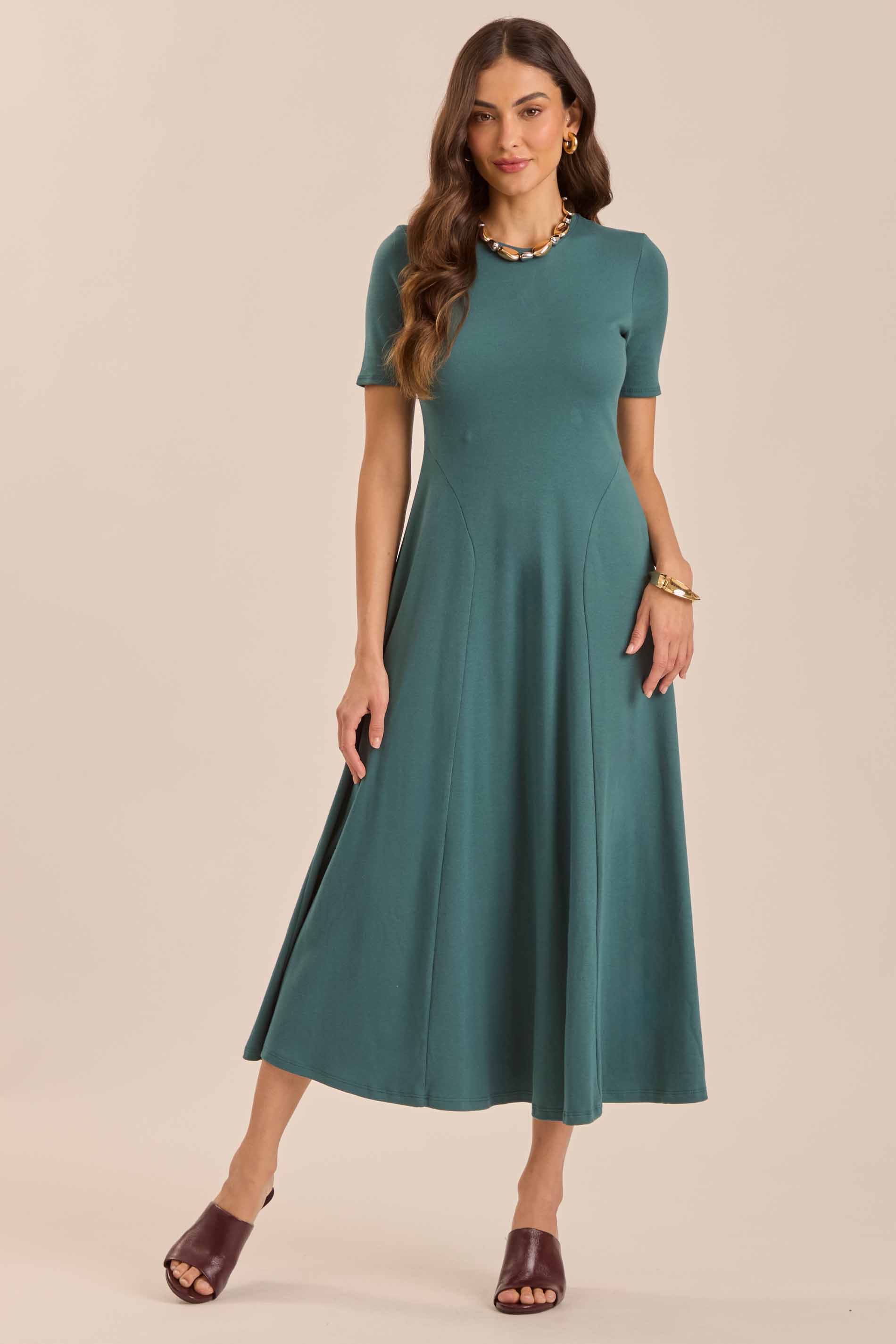 Vestido Midi Retô Glam em Suedine