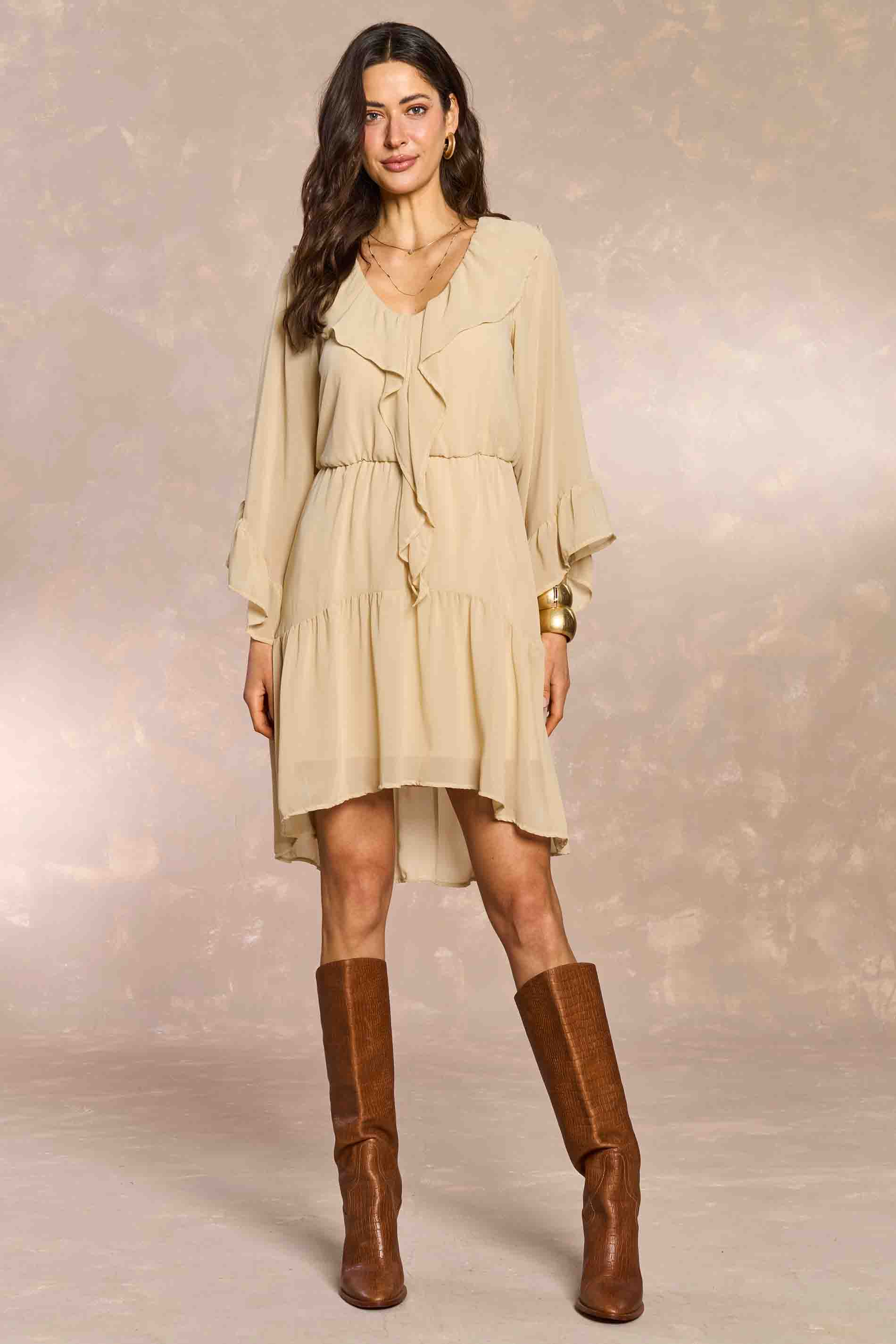 Vestido Curto Soft Garden em Chiffon