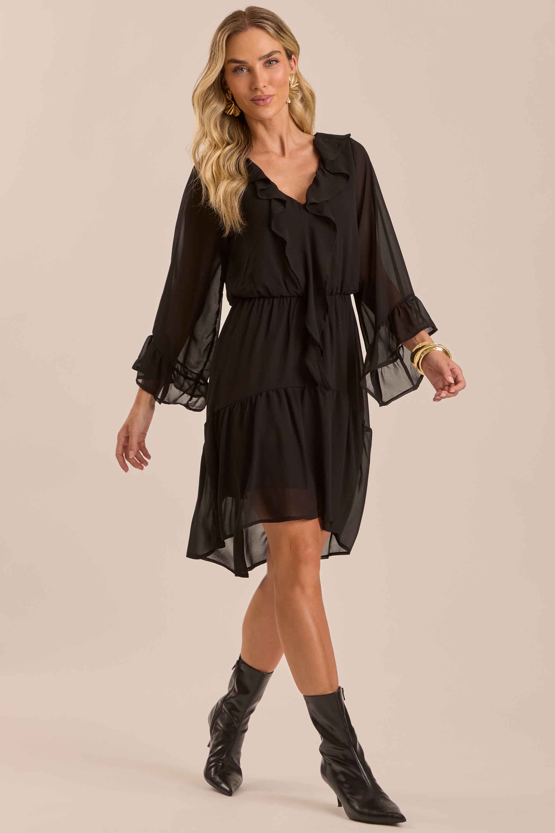 Vestido Curto Soft Garden em Chiffon