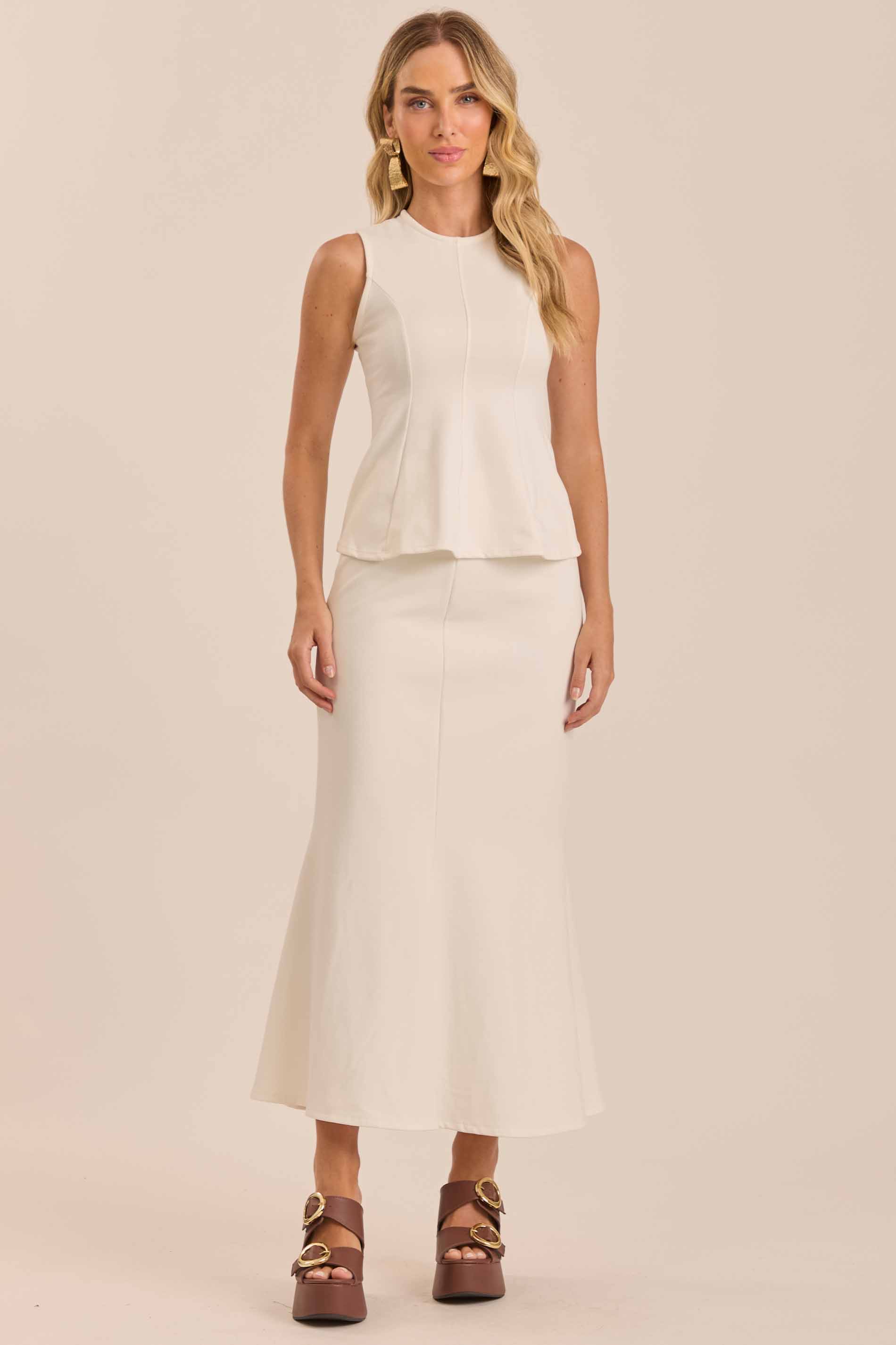 Saia Midi Retrô Glam em Bodycon