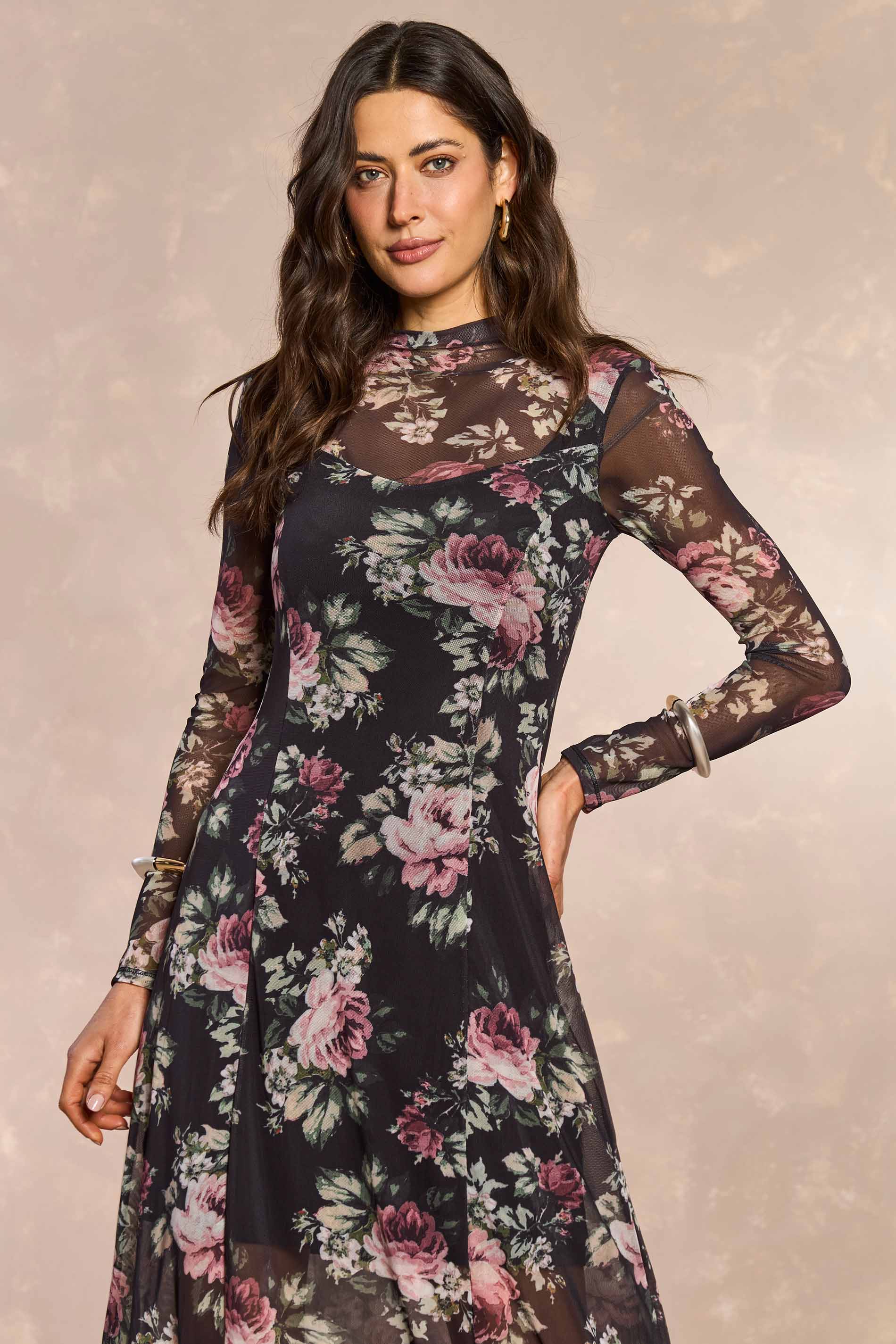 Vestido Longo Jardim Decor em Tule Estampado