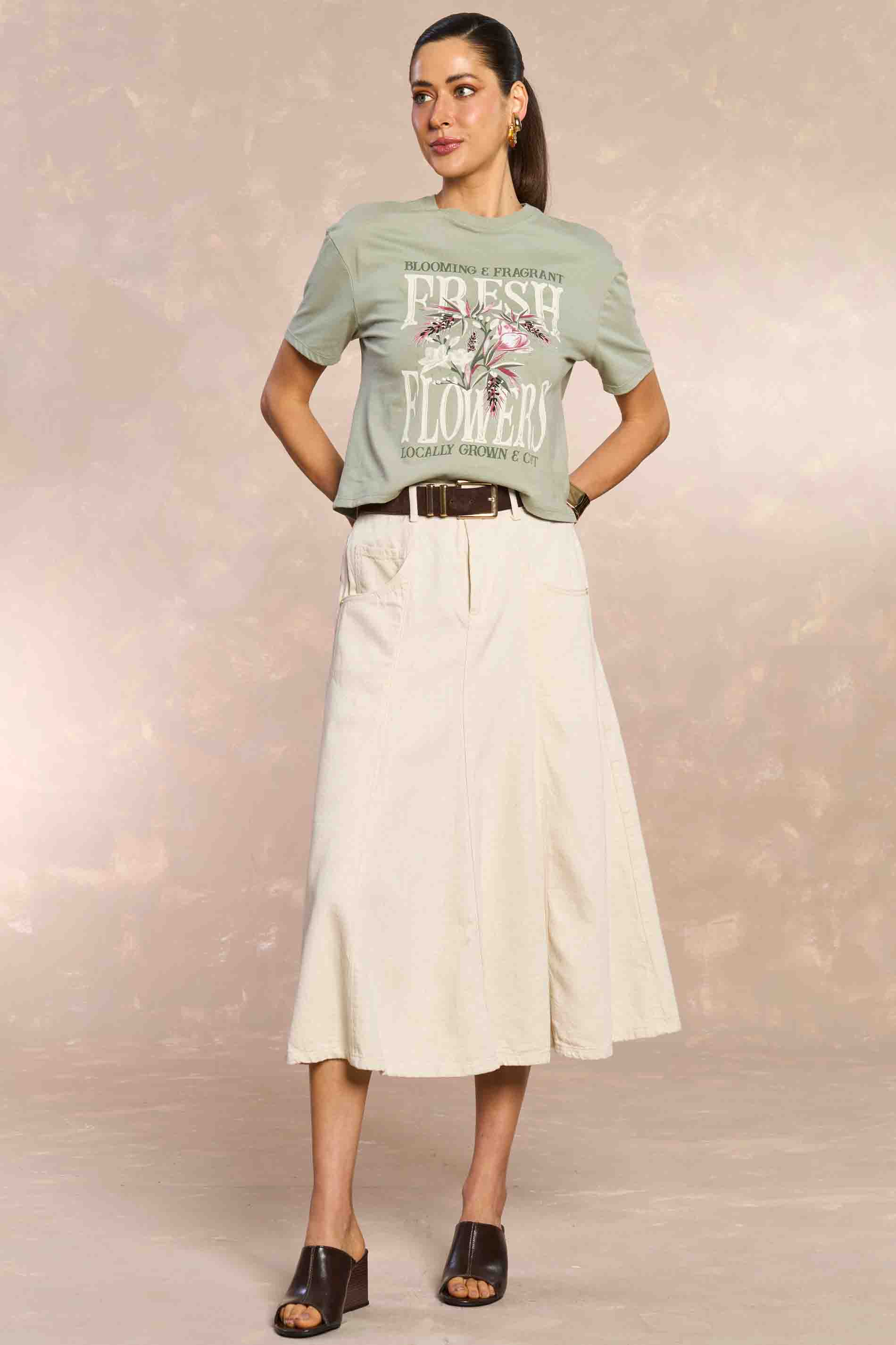 Saia Midi Soft Garden em Linho