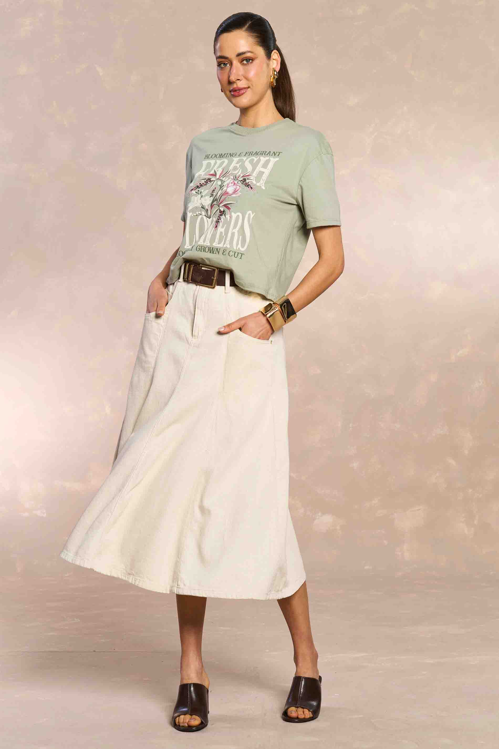 Saia Midi Soft Garden em Linho