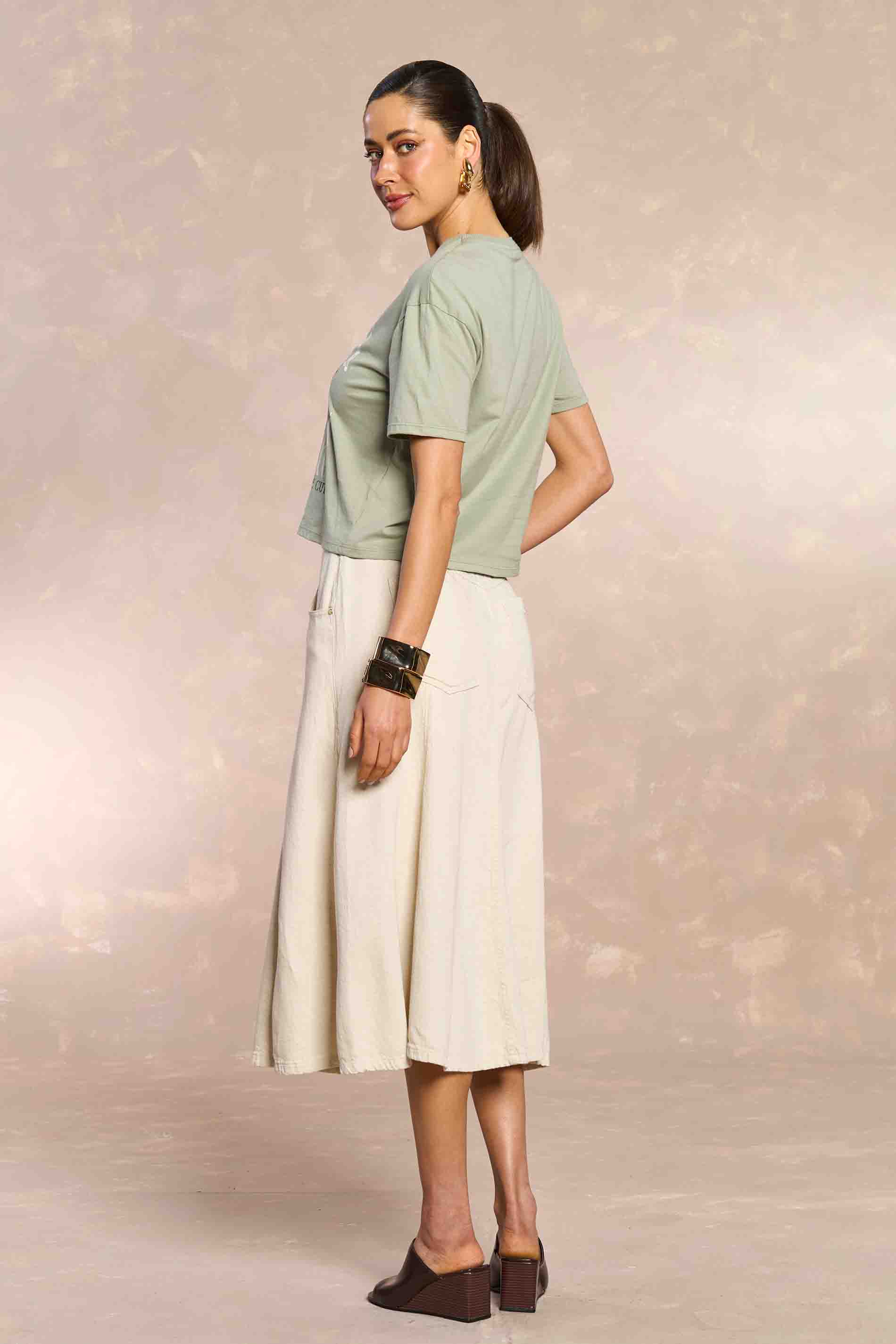 Saia Midi Soft Garden em Linho