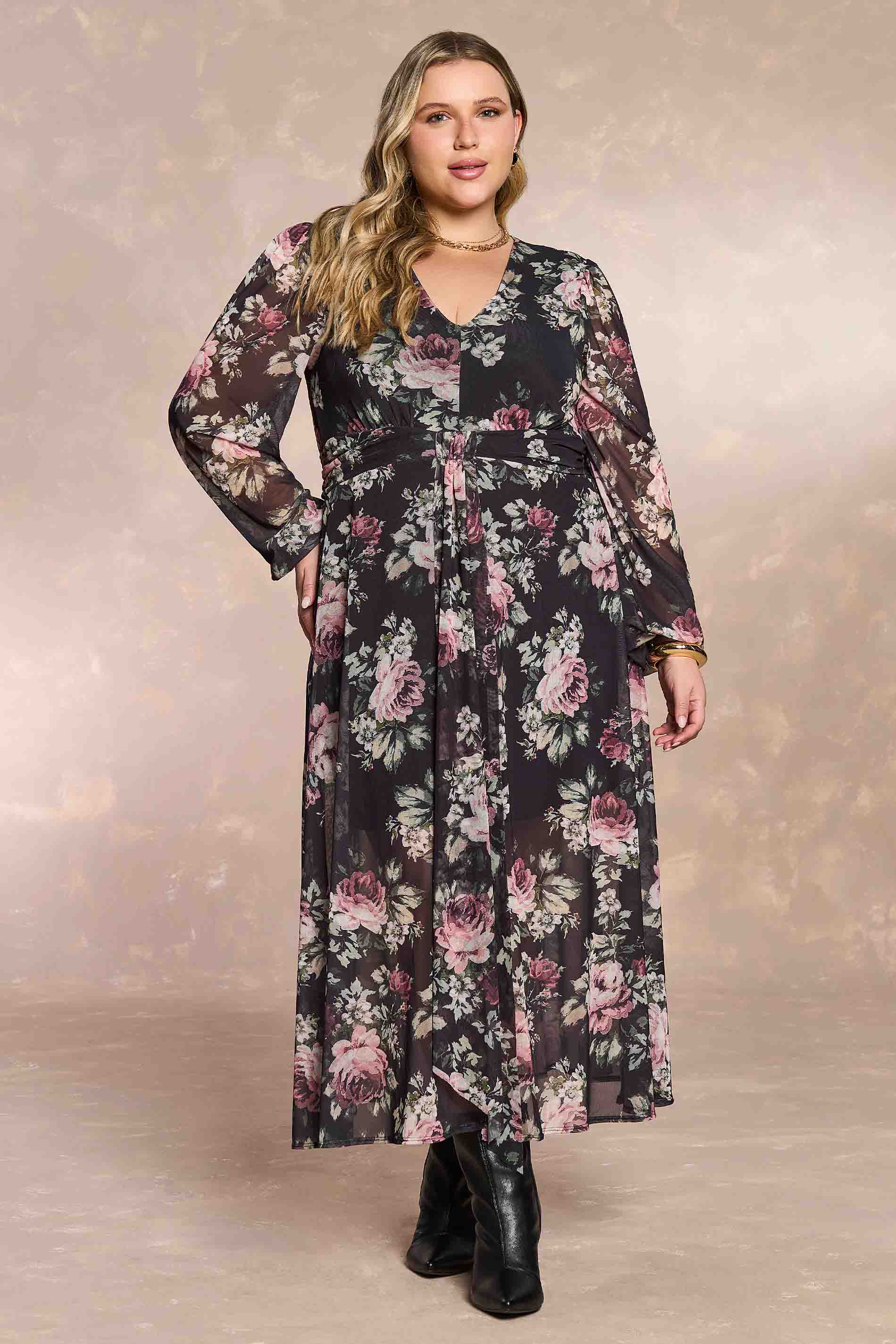 Vestido Midi Aquarela Rose em Tule