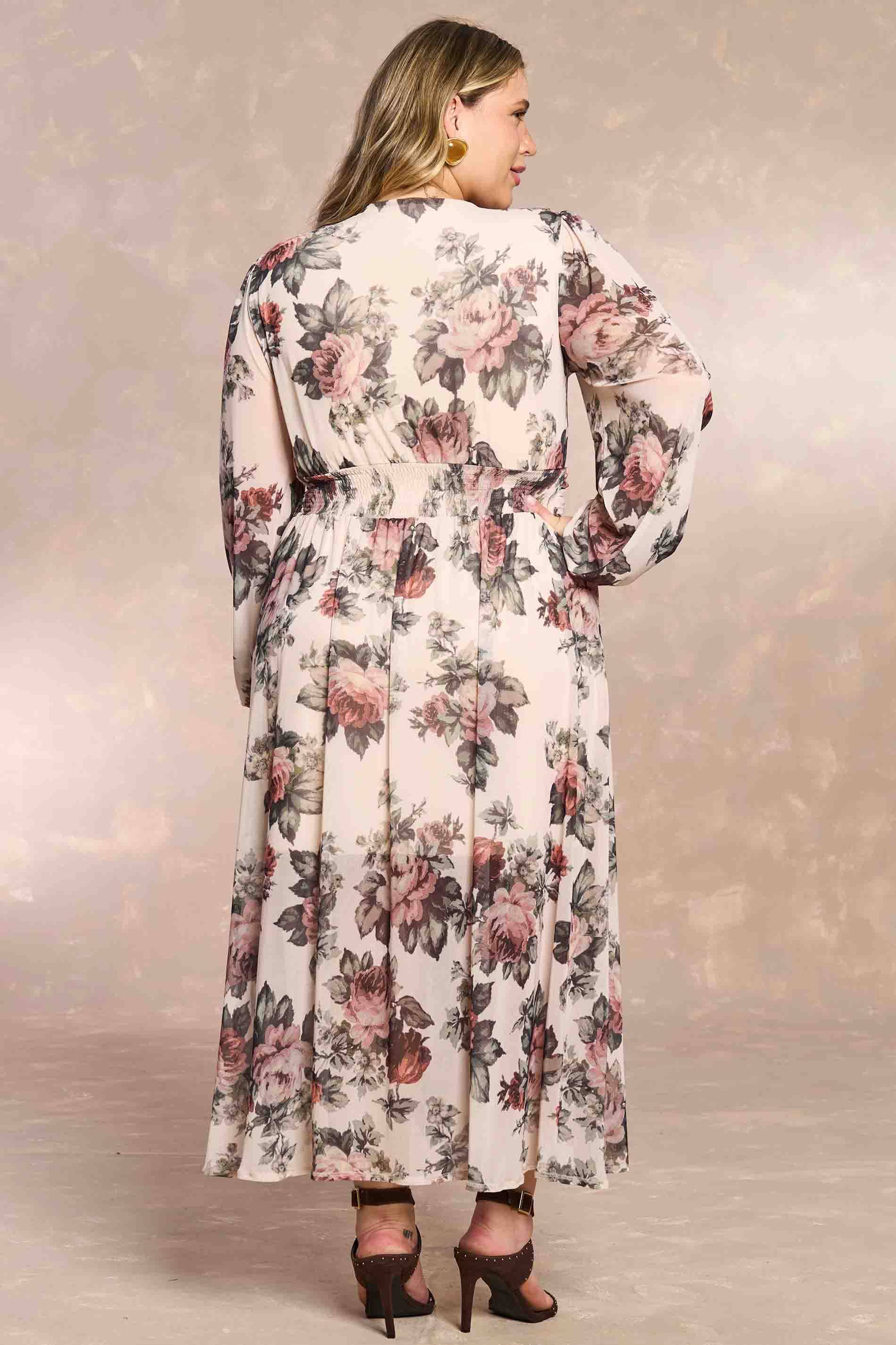 Vestido Midi Aquarela Rose em Tule