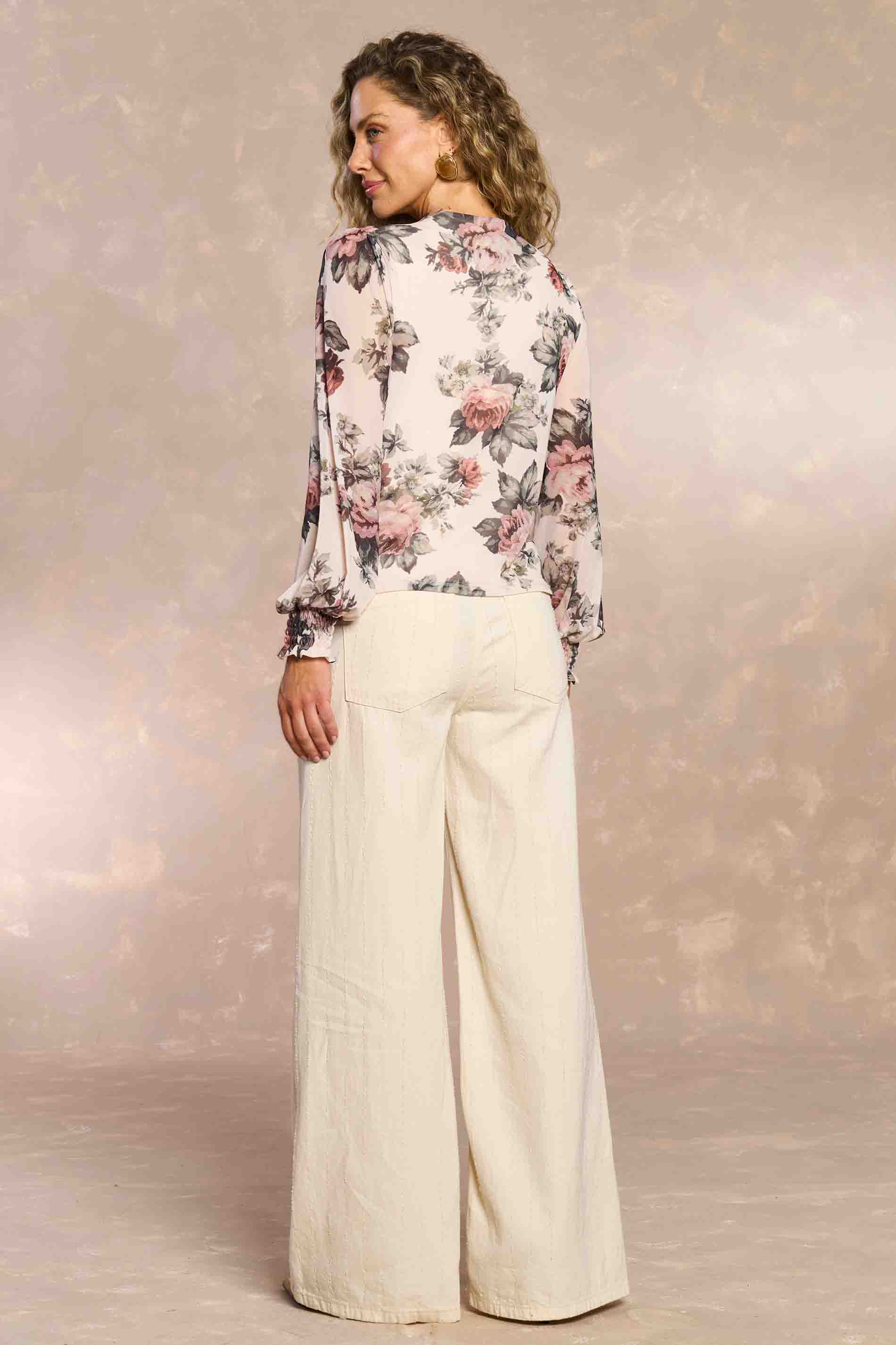 Blusa Aquarela Rose em Tule