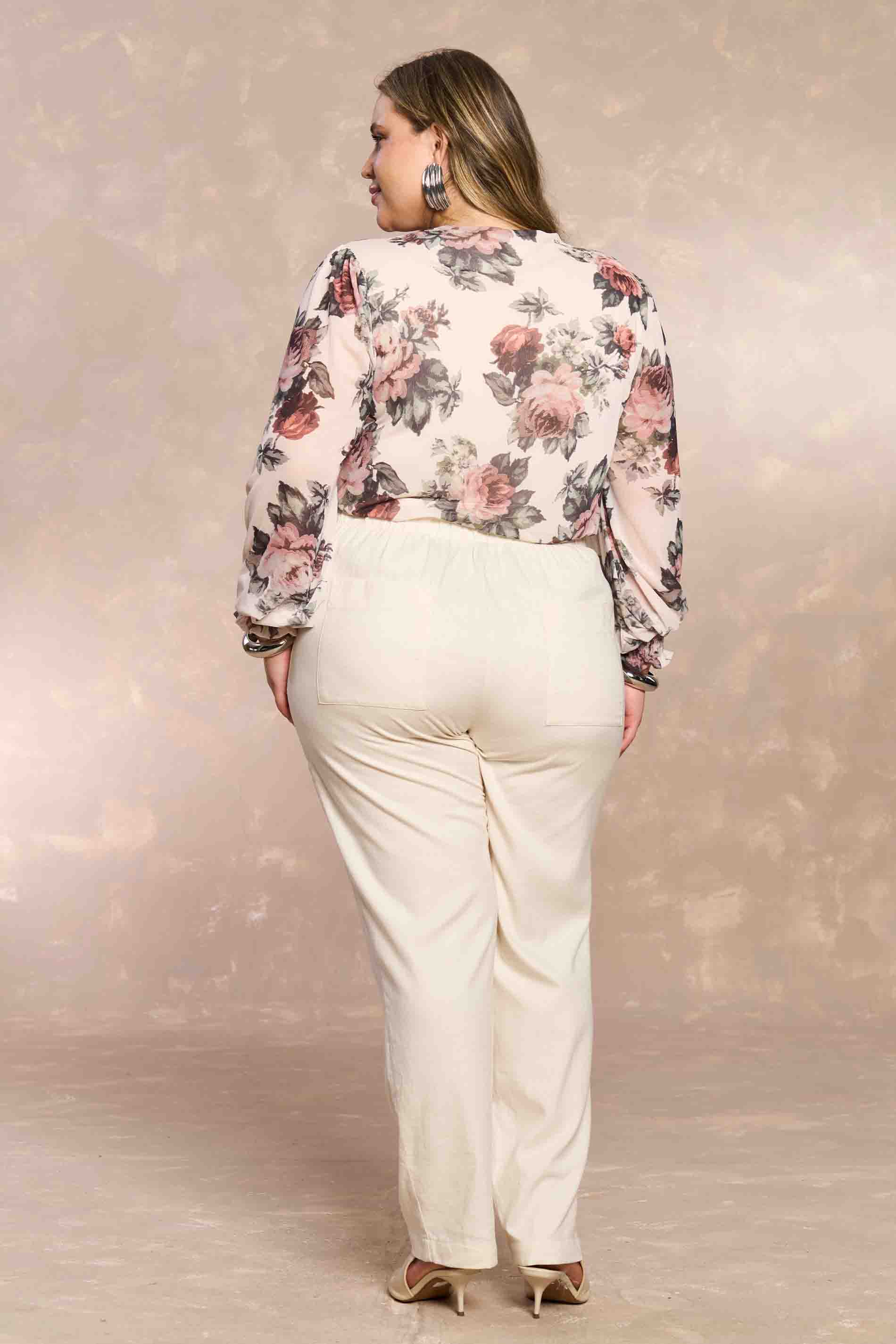 Blusa Aquarela Rose em Tule