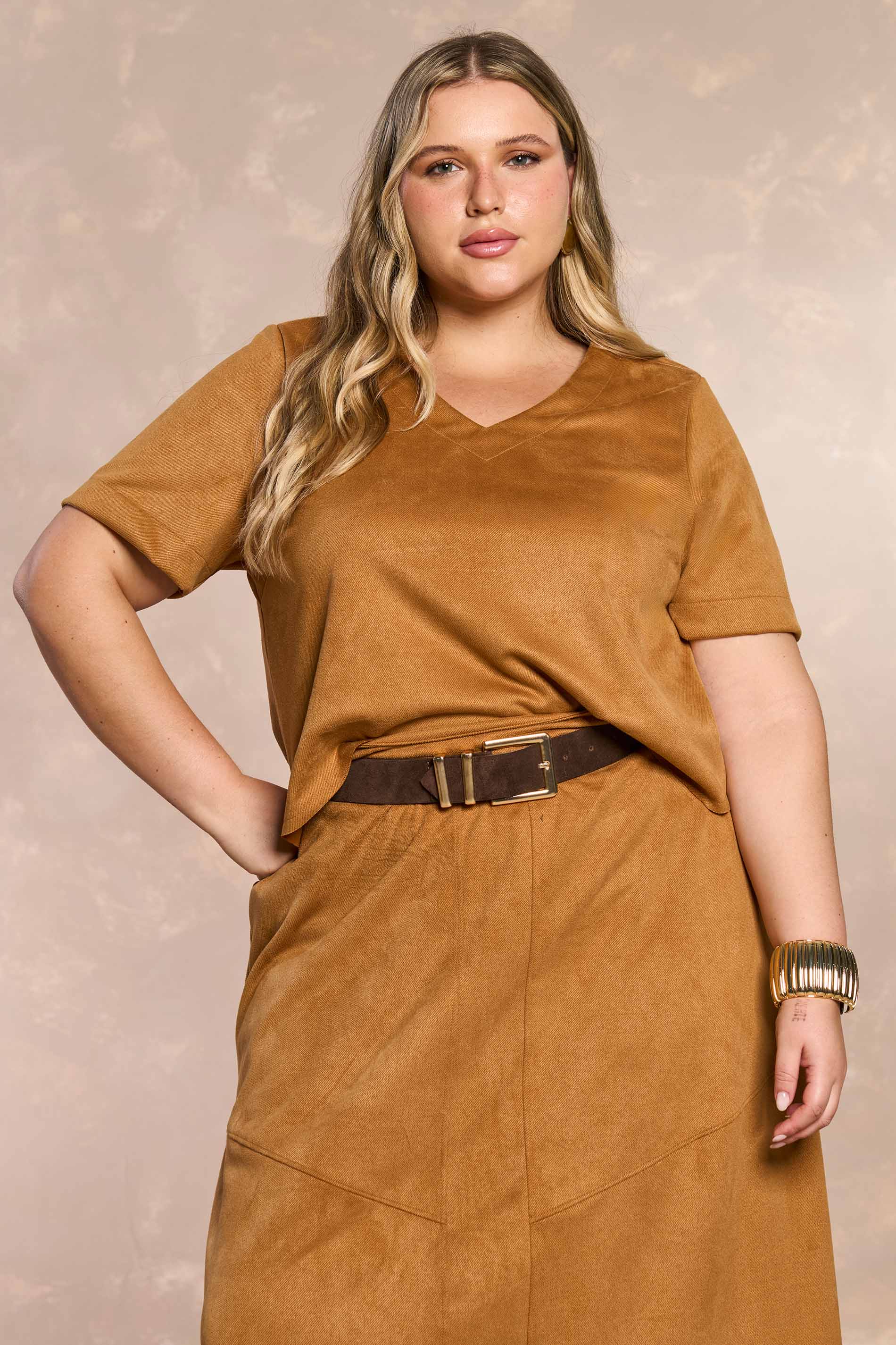 Blusa Cozy Winter em Suede