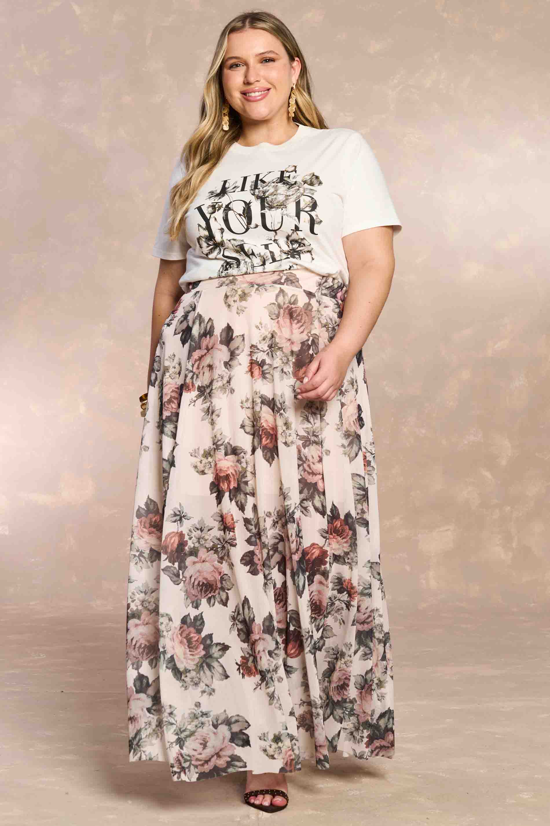 Saia Longa Aquarela Rose em Tule