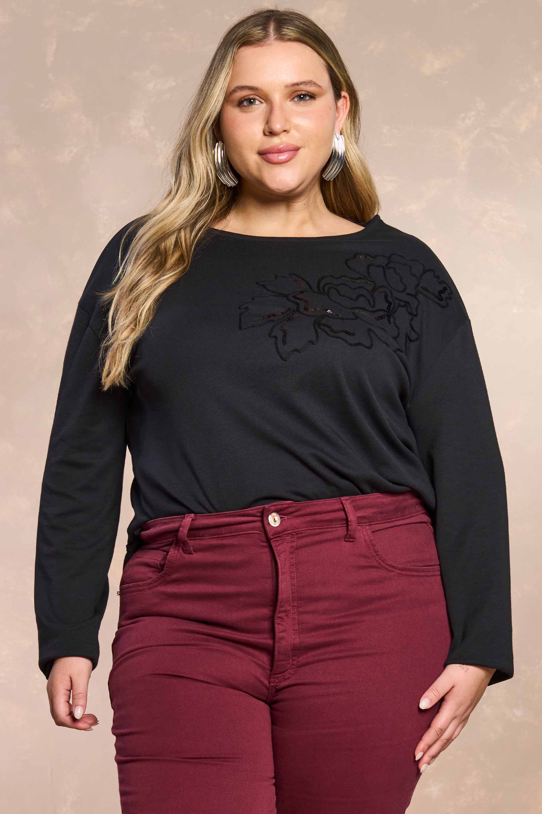 Blusa Manga Longa Retrô Glam em Malha Suedine