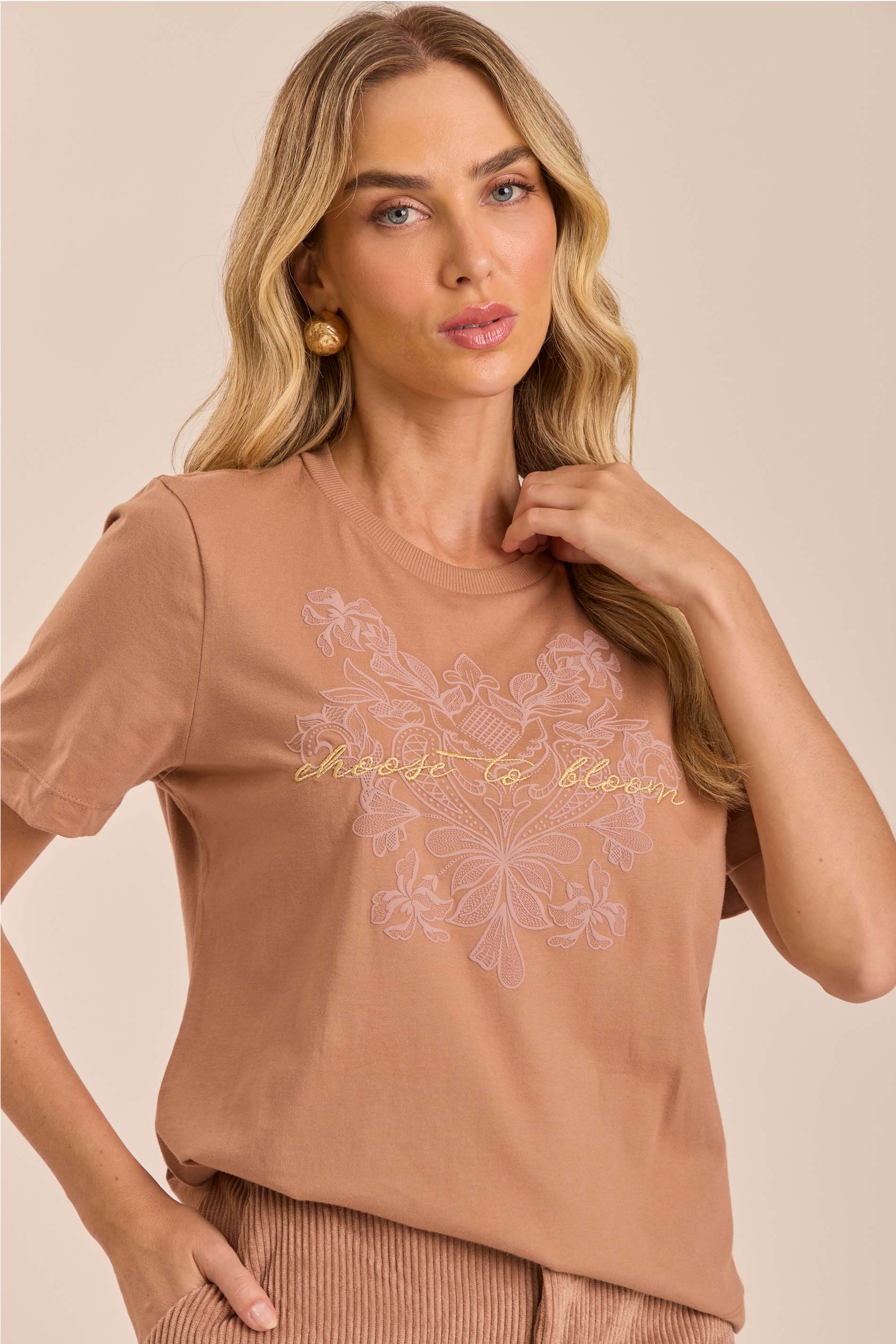 T-shirt Retrô Glam em Malha