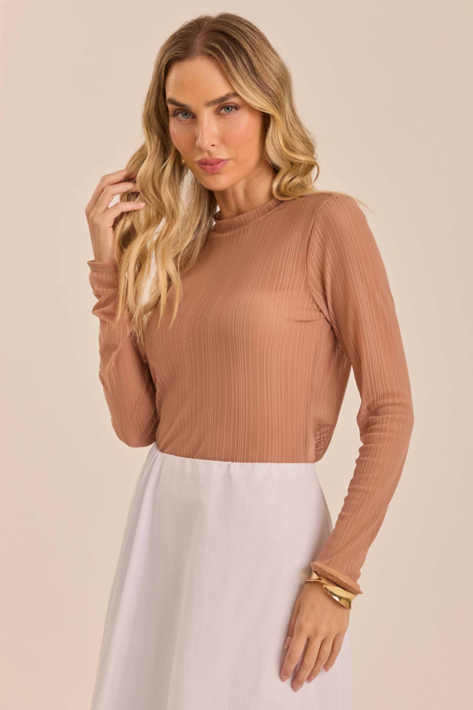 Blusa de Manga Curta Retrô Glam em Tule