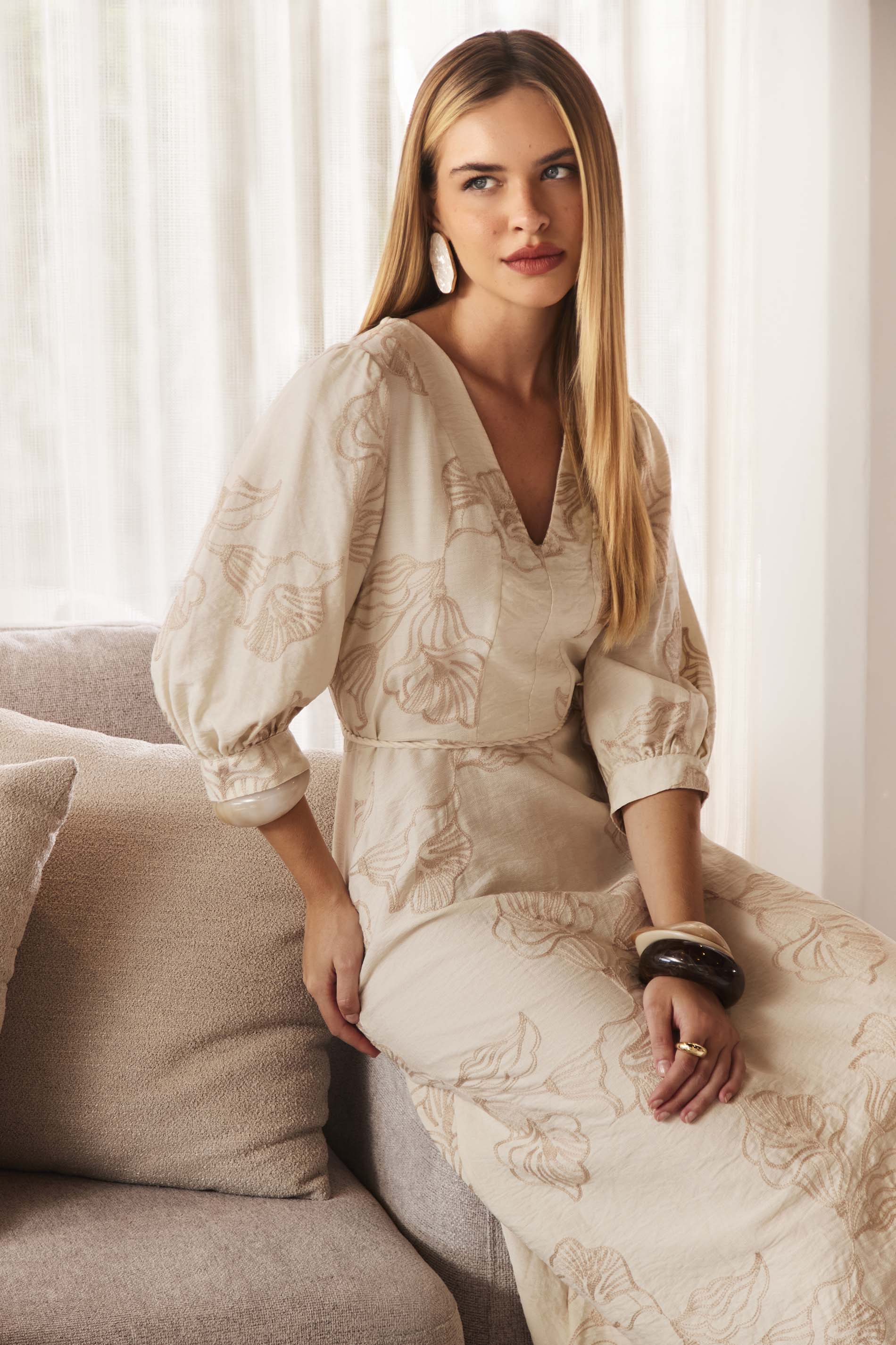 Vestido Longo Jardim Boho com Bordado