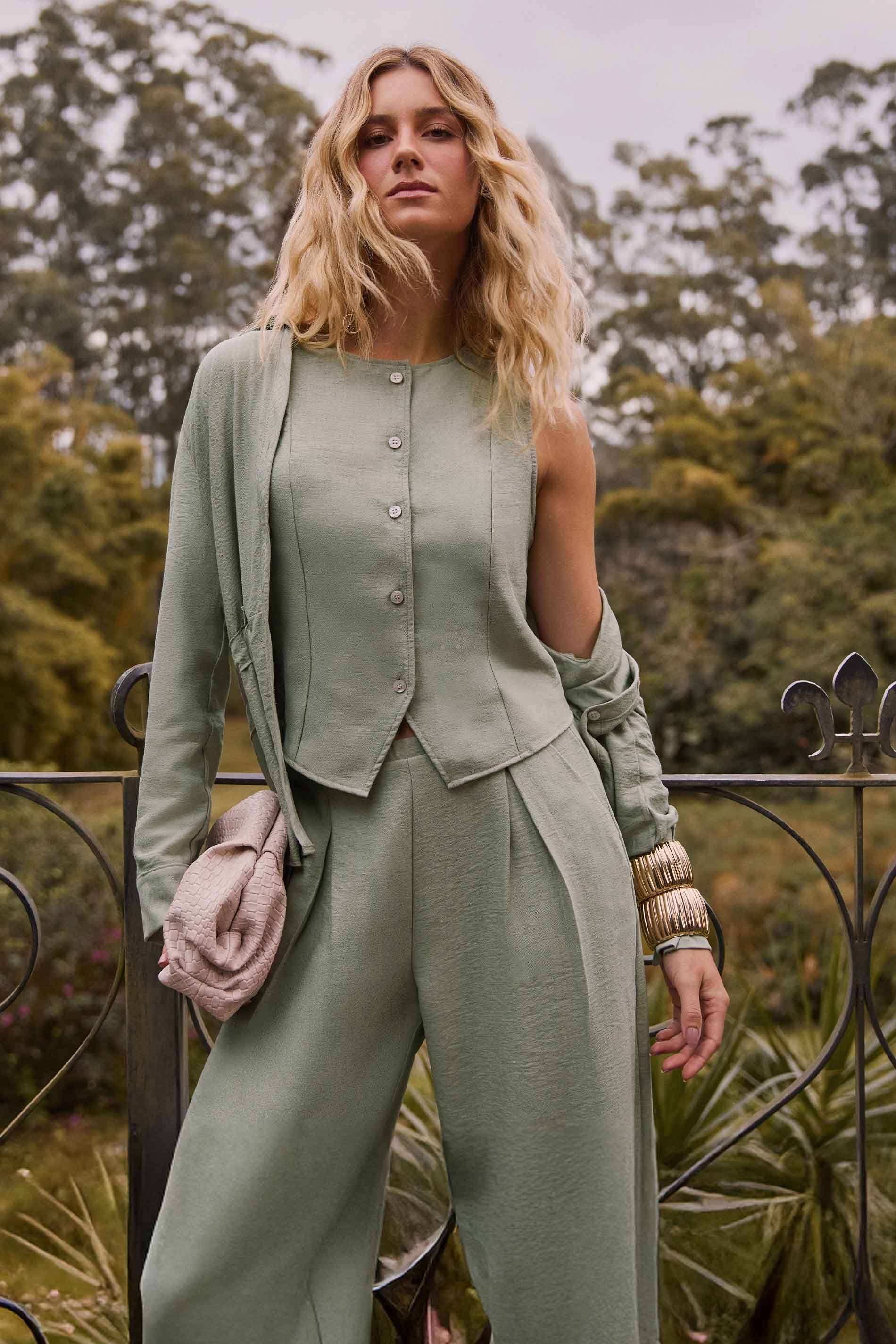 Colete Soft Garden em Viscoflow