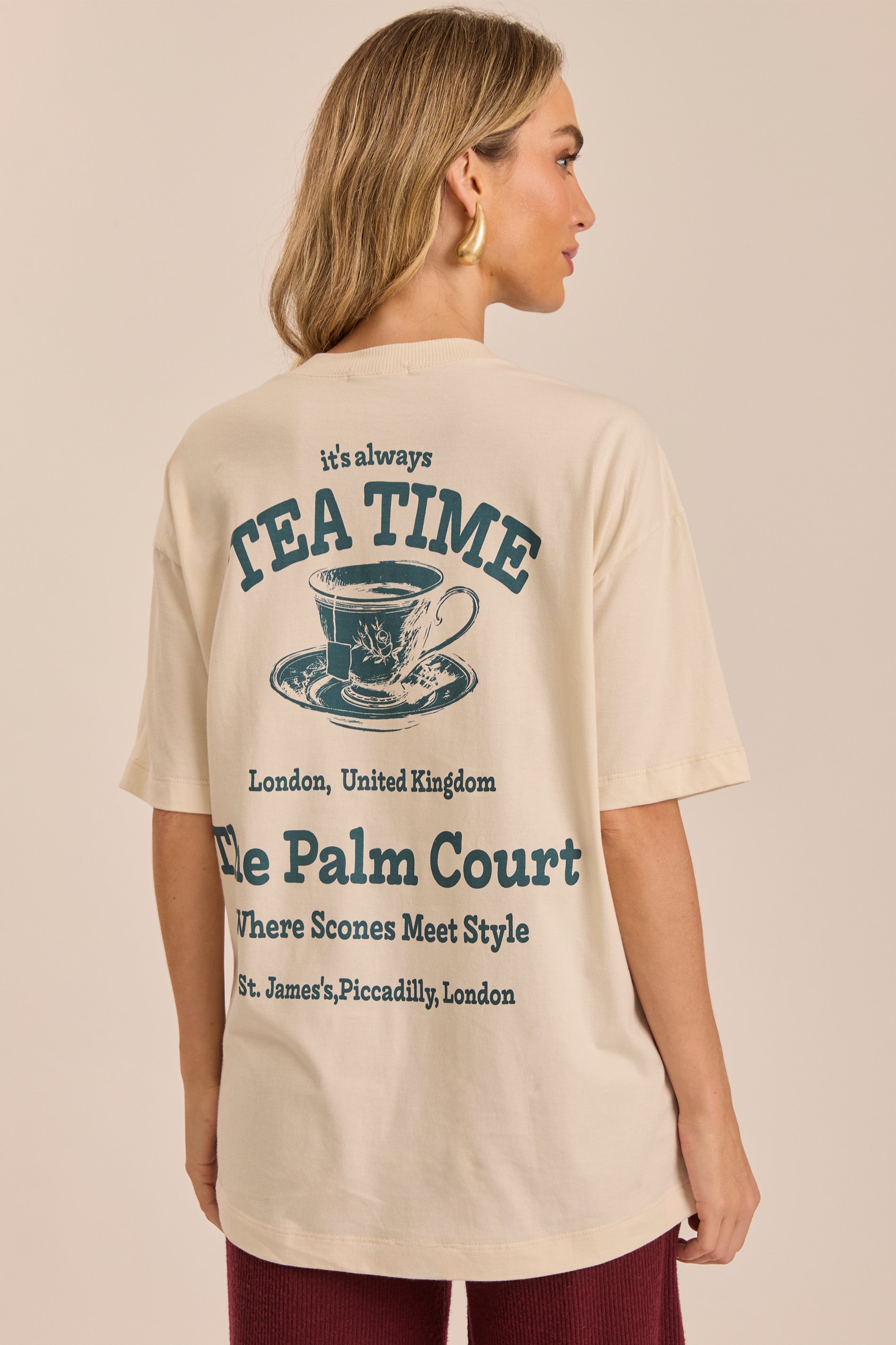 T-shirt Oversized Tropical Garden em Malha