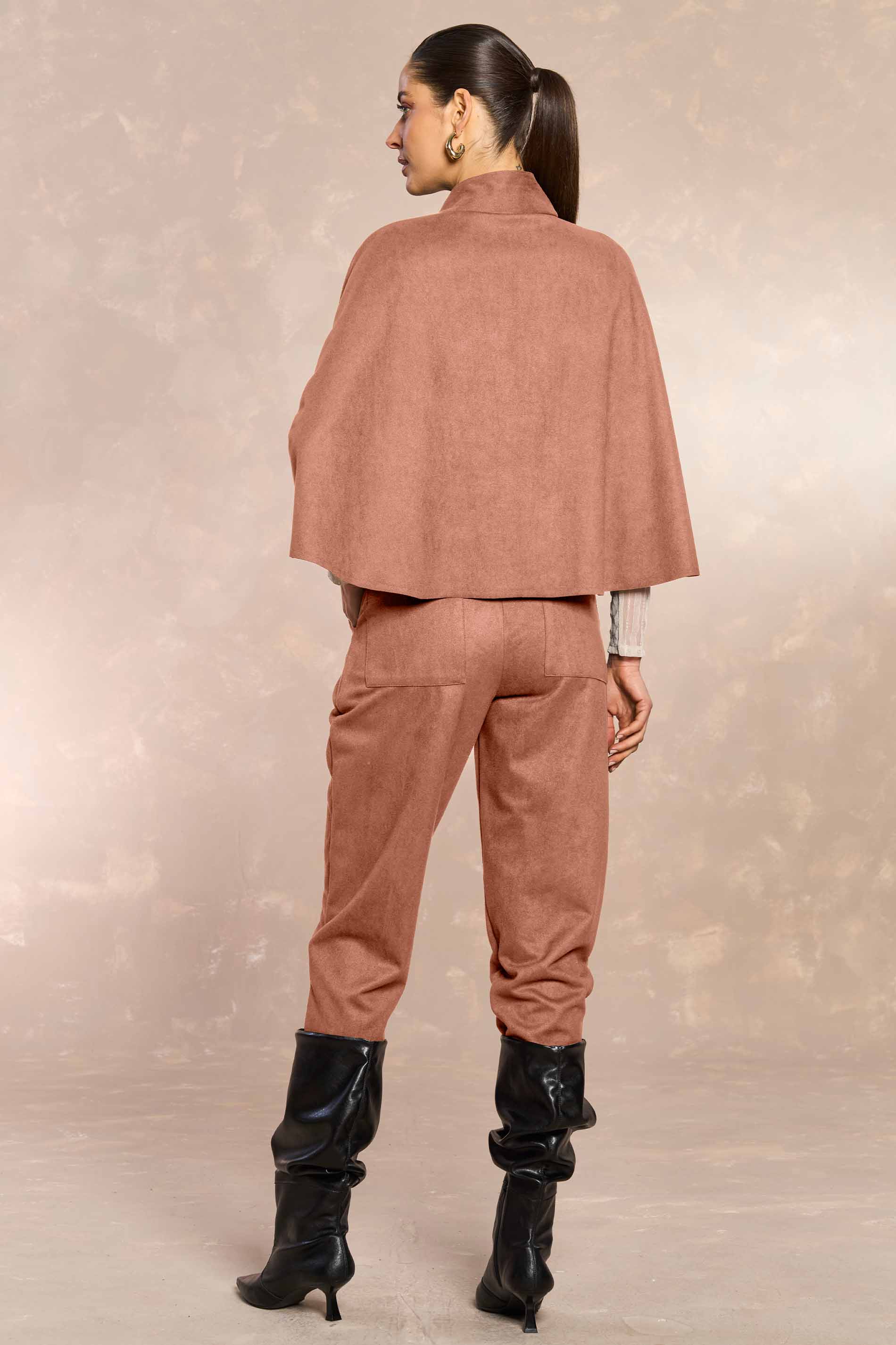 Pelerine Ethnic Blur em Suede