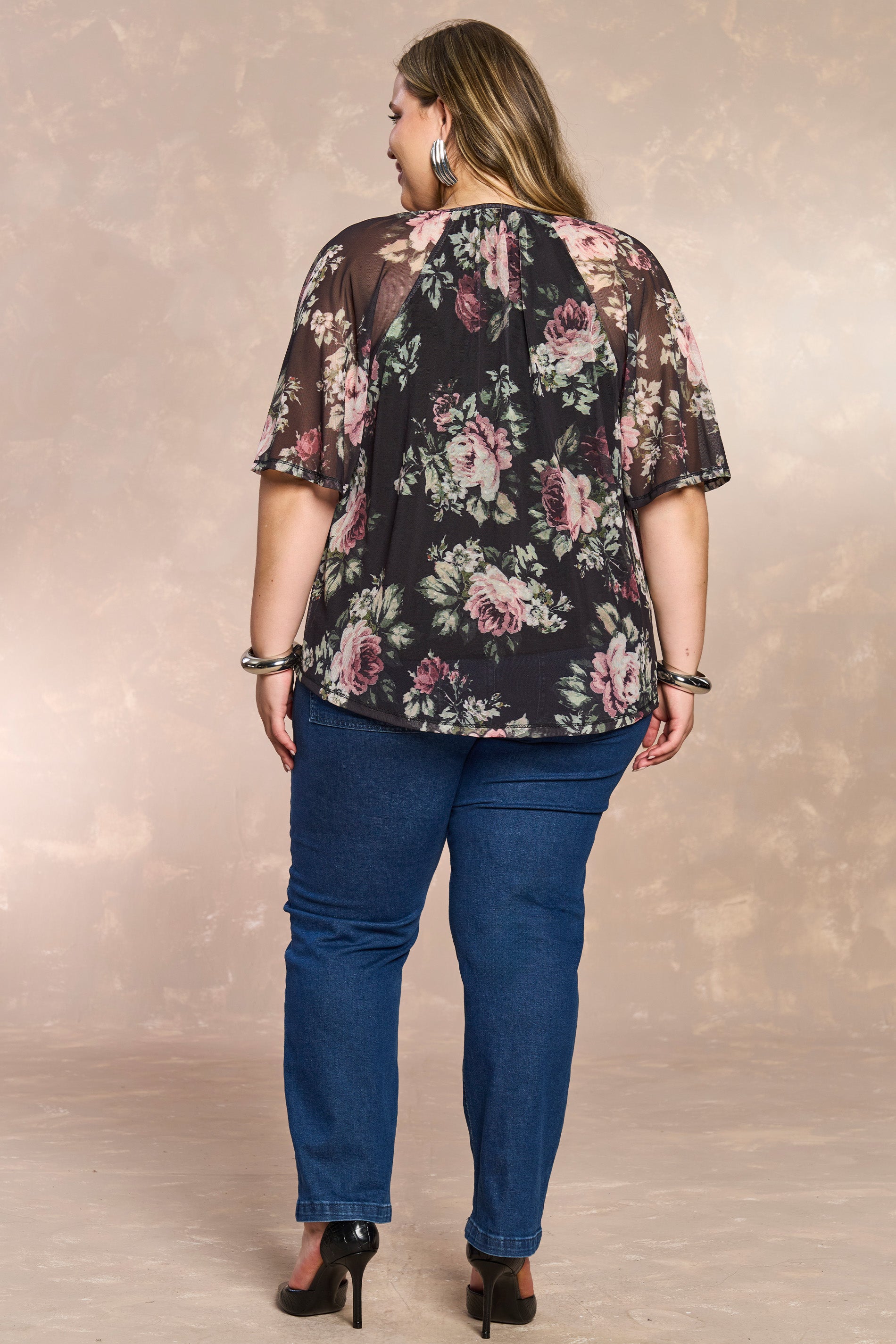 Blusa Aquarela Rose em Tule