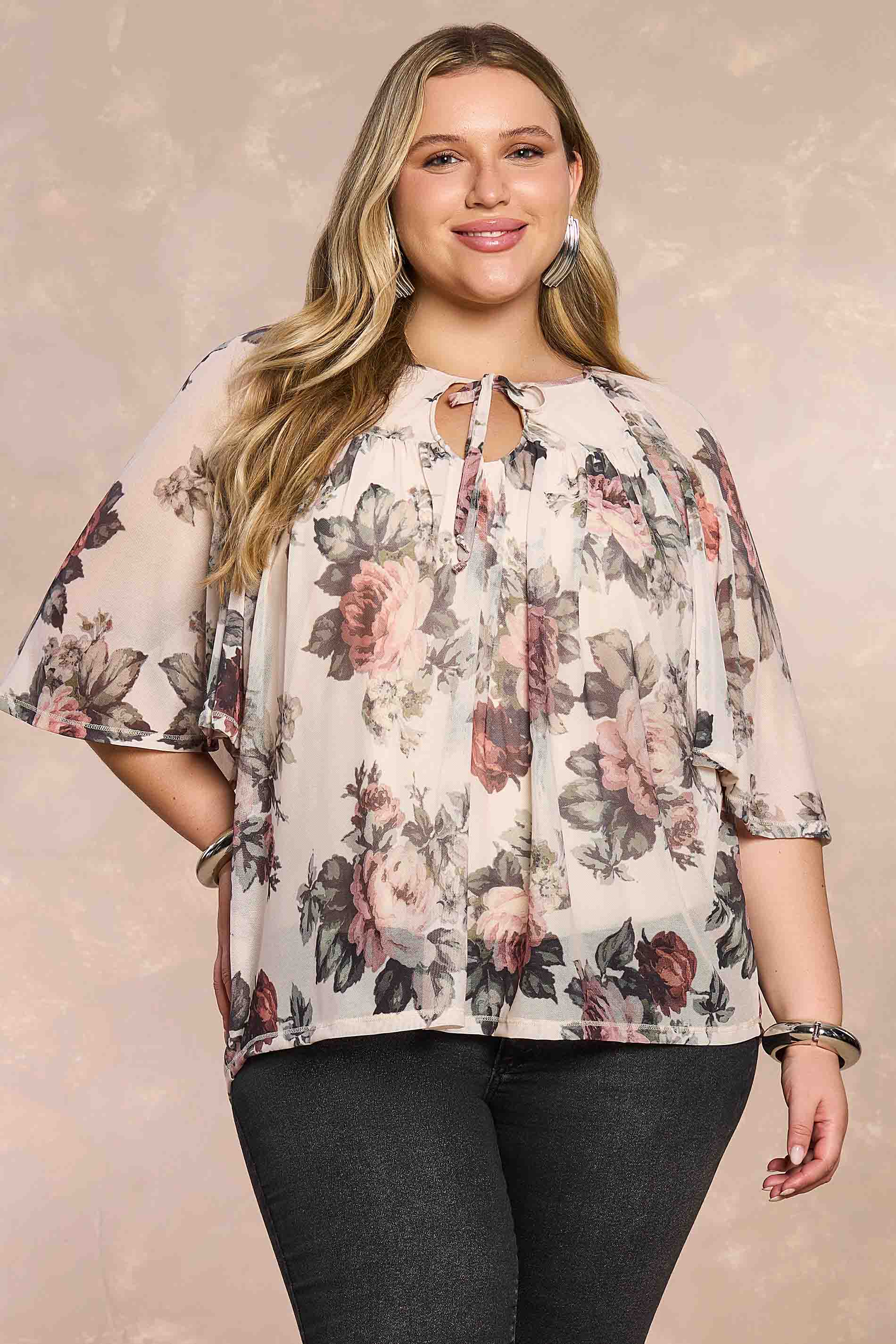 Blusa Aquarela Rose em Tule