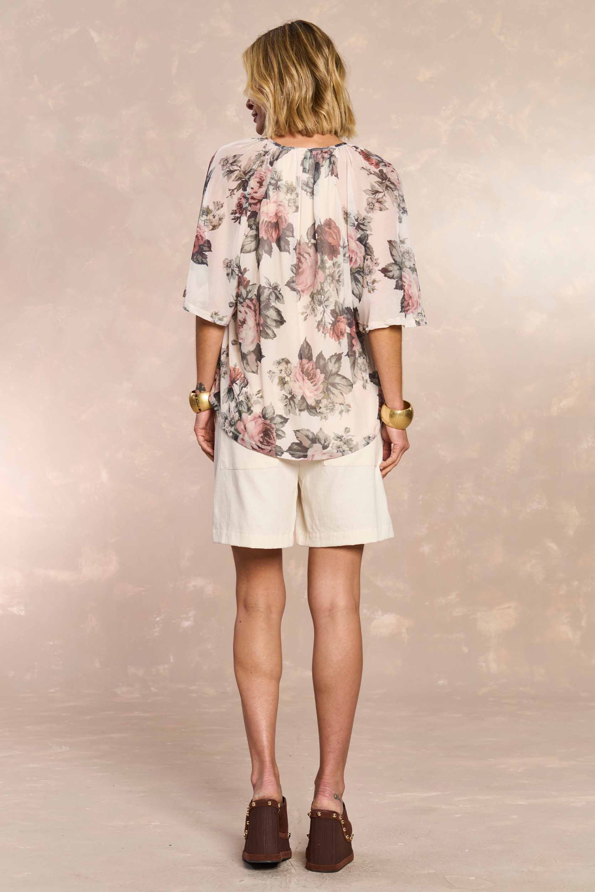 Blusa Aquarela Rose em Tule