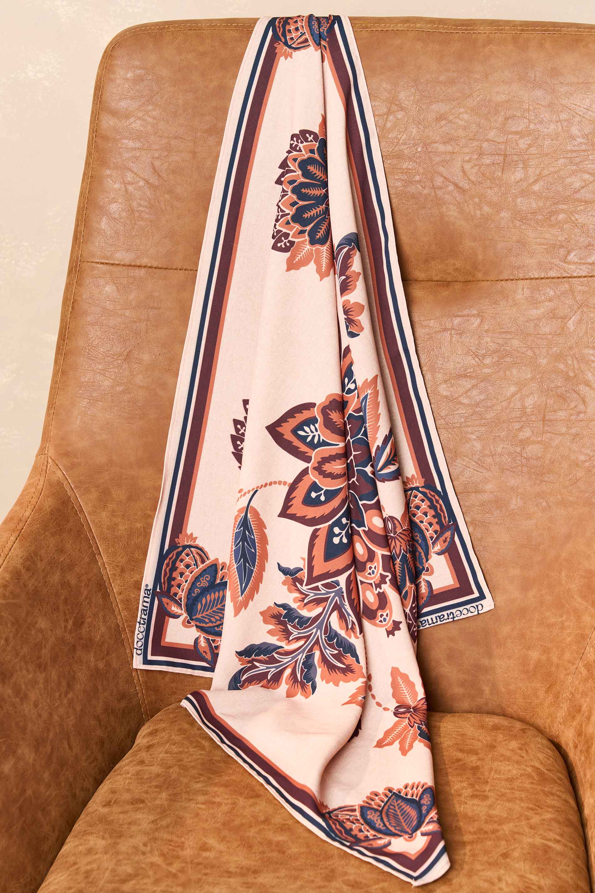 Lenço Jardim Decor Estampado