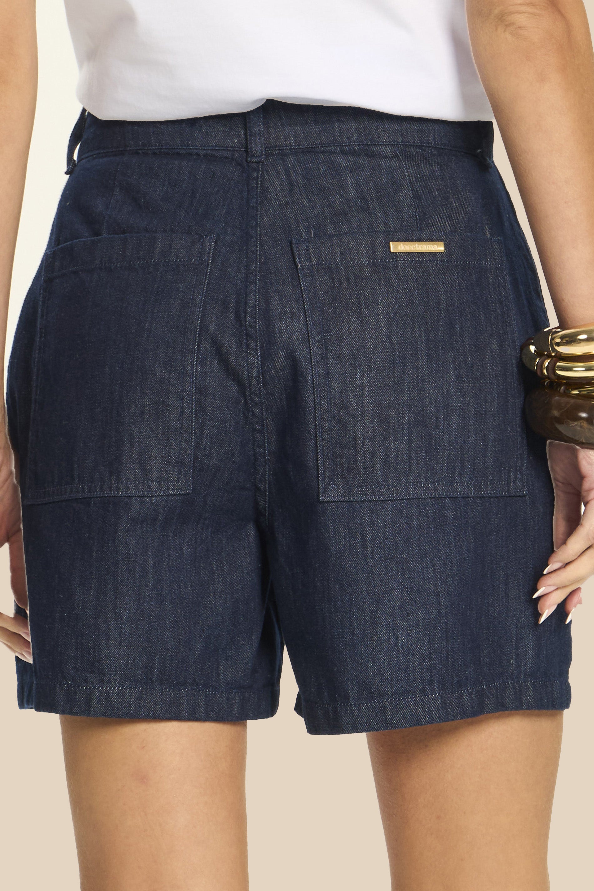Shorts Jeans Reto Cintura Alta Clássico Miragem - Doce Trama