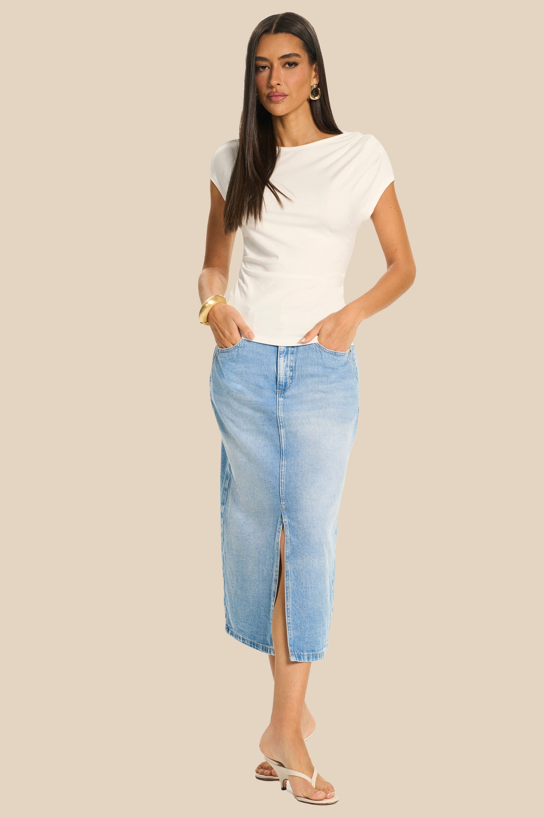 Saia Midi Reta Jeans com Fenda Miragem - Doce Trama