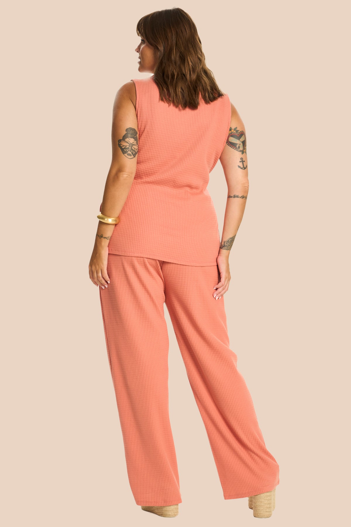 Calça Pantalona em Malha Canelada Miragem - Doce Trama