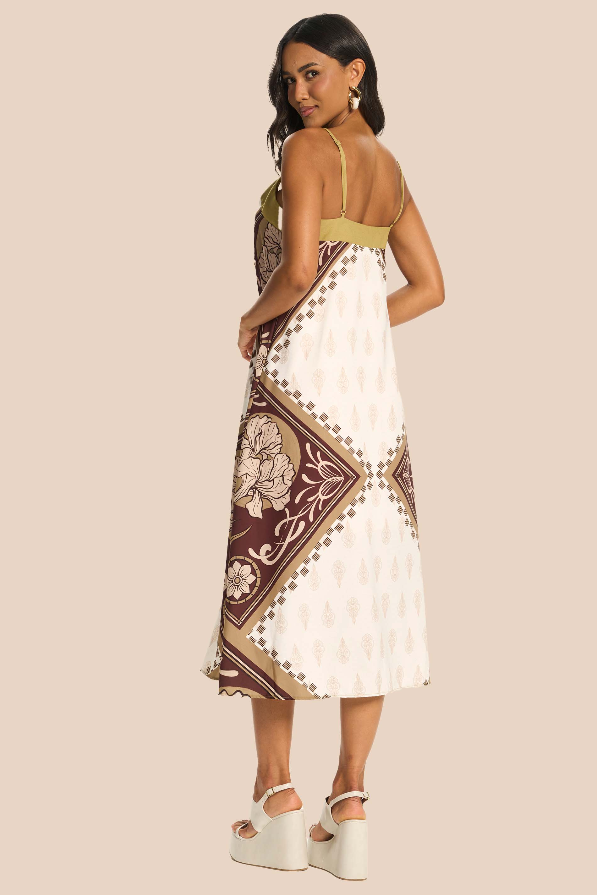 Vestido Midi Evasê Estampado Miragem - Doce Trama