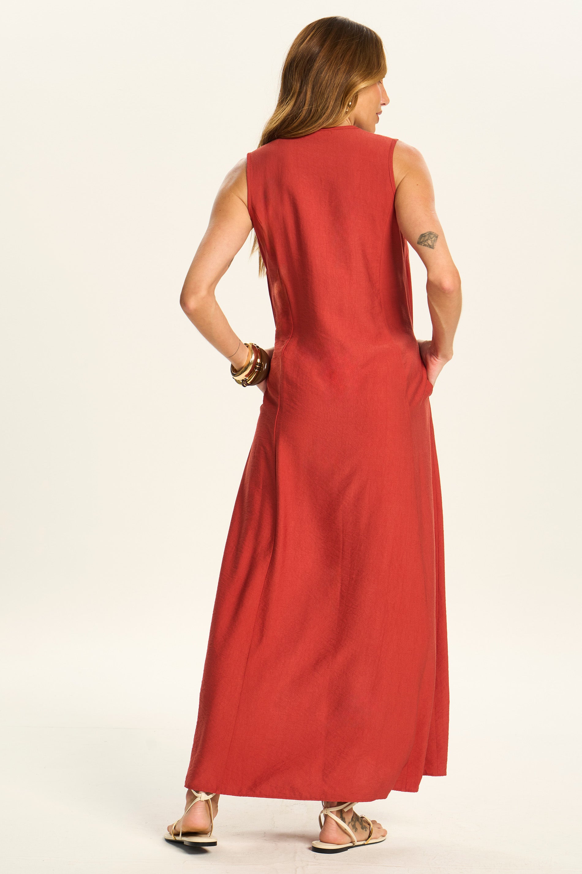 Vestido Longo Reto com Botões e Bolsos Duna - Doce Trama
