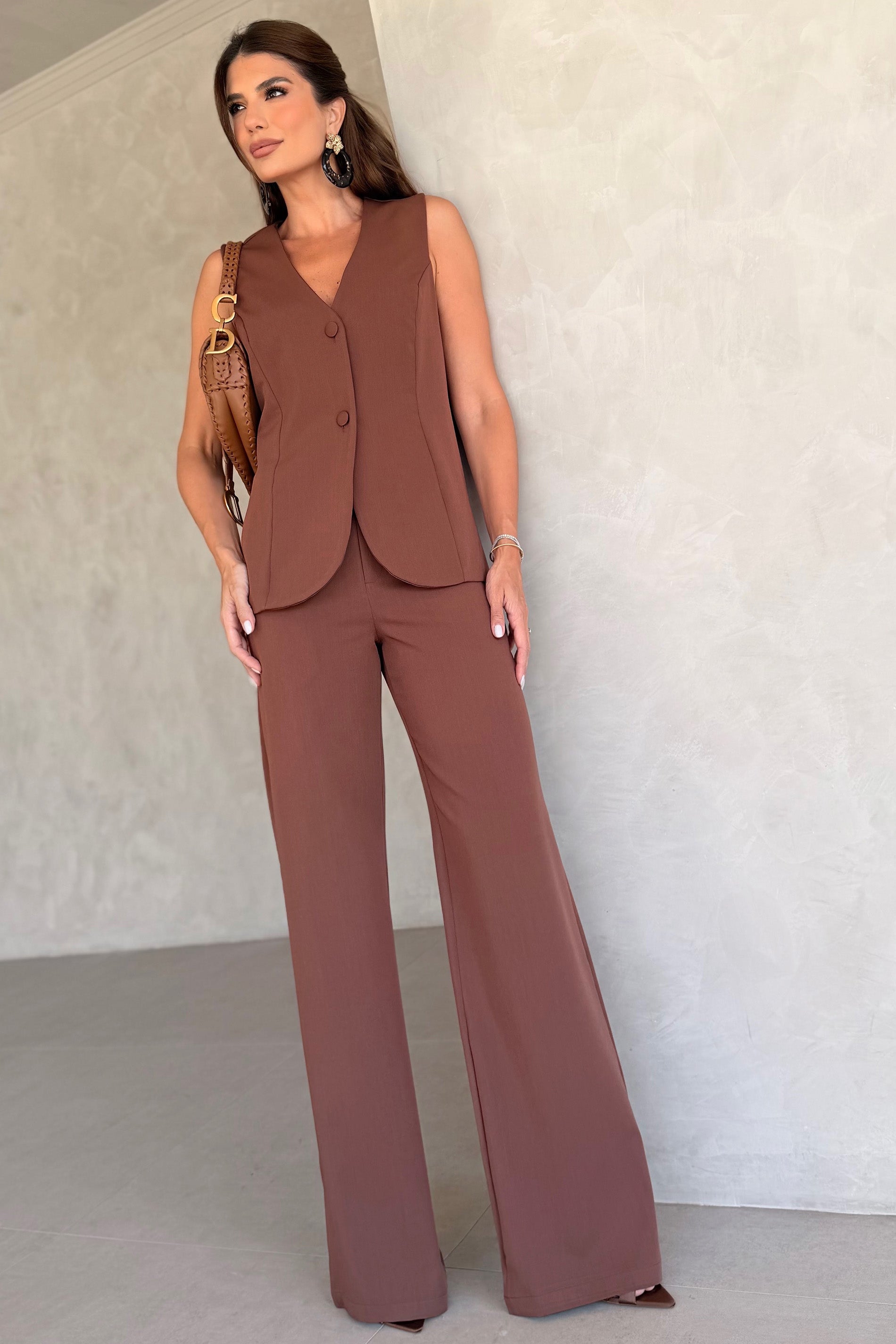 Calça Pantalona em Sarja Alfaiataria Miragem - Doce Trama