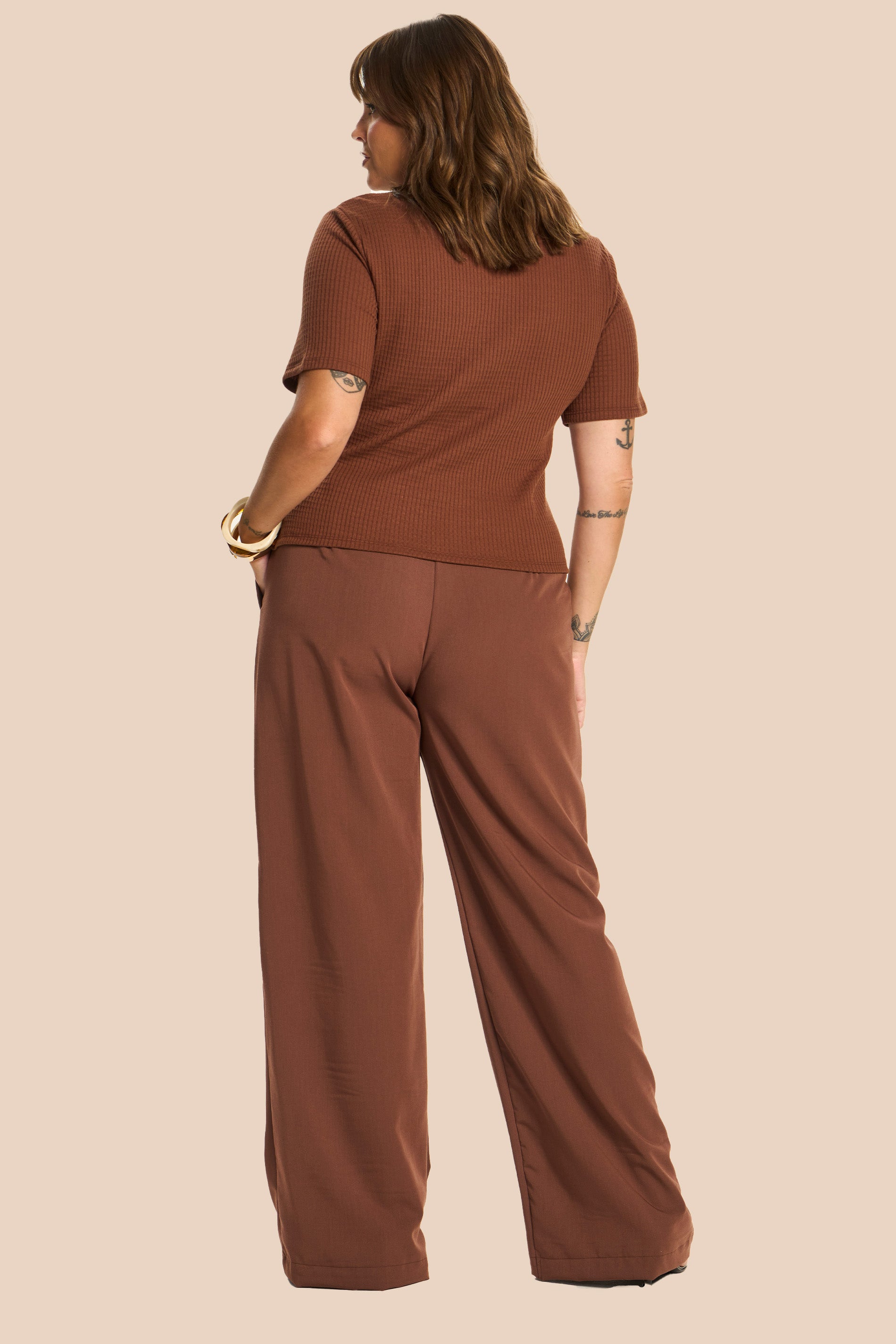 Calça Pantalona em Sarja Alfaiataria Miragem - Doce Trama