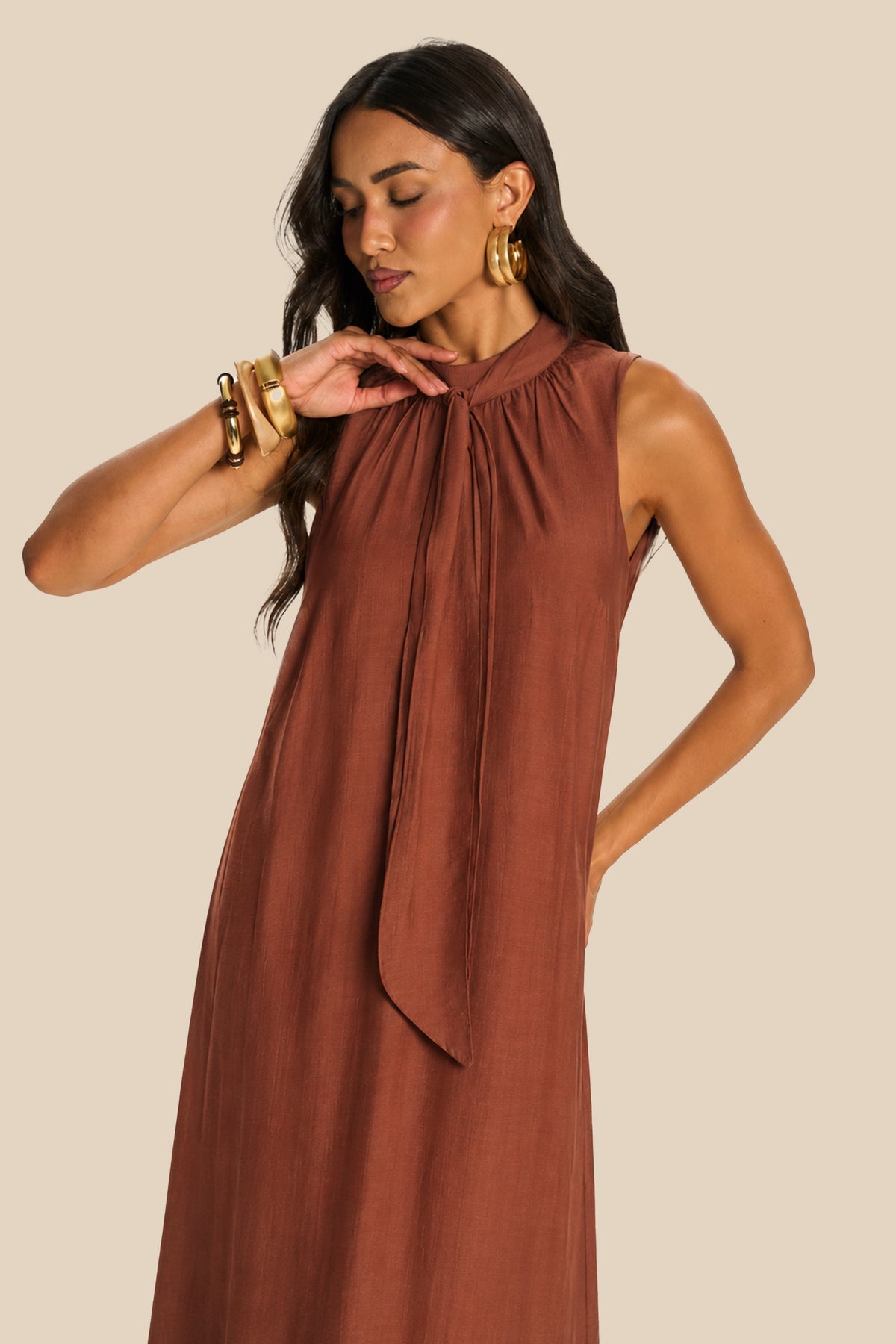Vestido Longo Reto com Gola Laço Miragem - Doce Trama