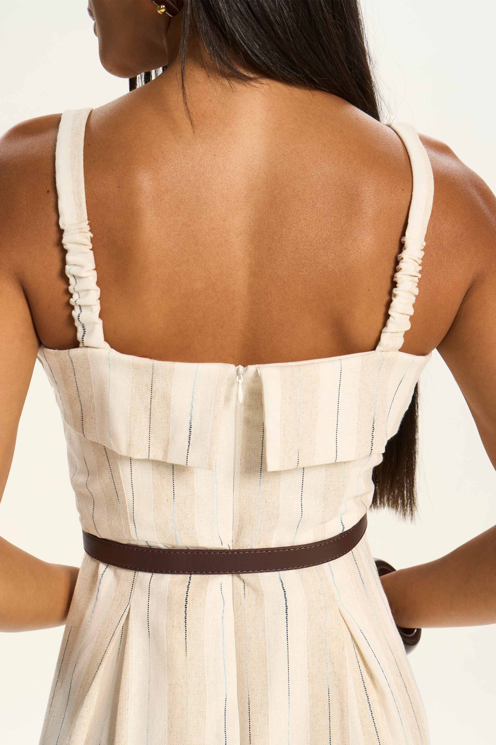 Vestido Longo Evasê em Linho com Cinto Duna - Doce Trama