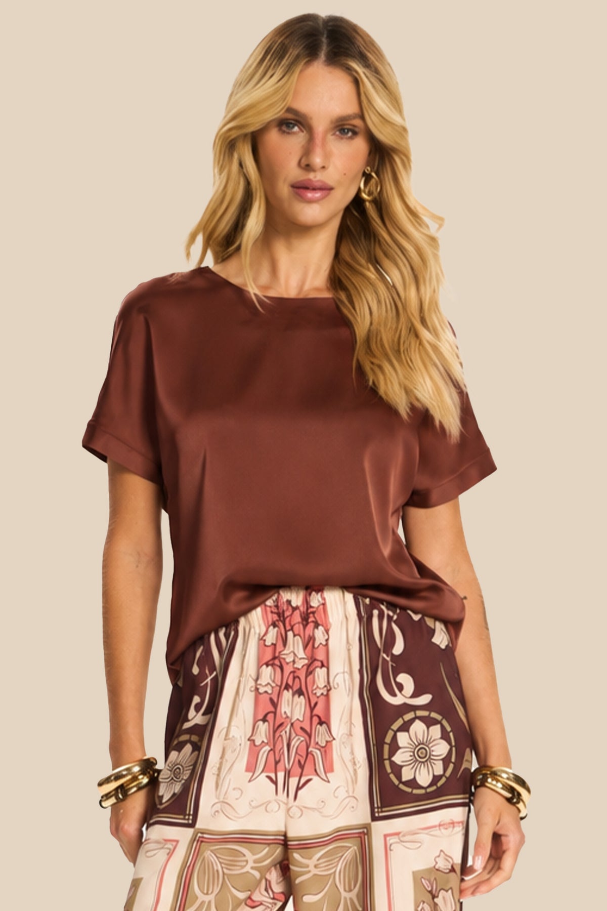 Blusa Reta em Cetim Manga Curta Miragem - Doce Trama