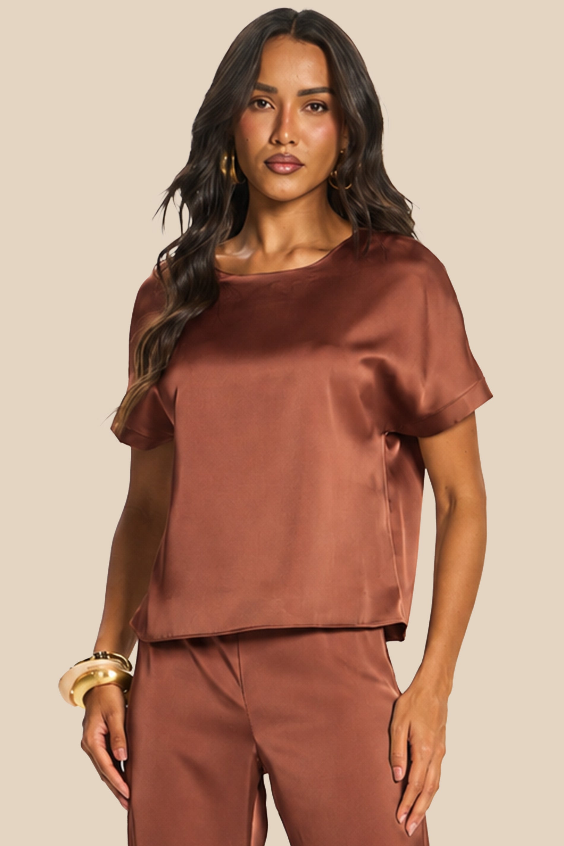 Blusa Reta em Cetim Manga Curta Miragem - Doce Trama