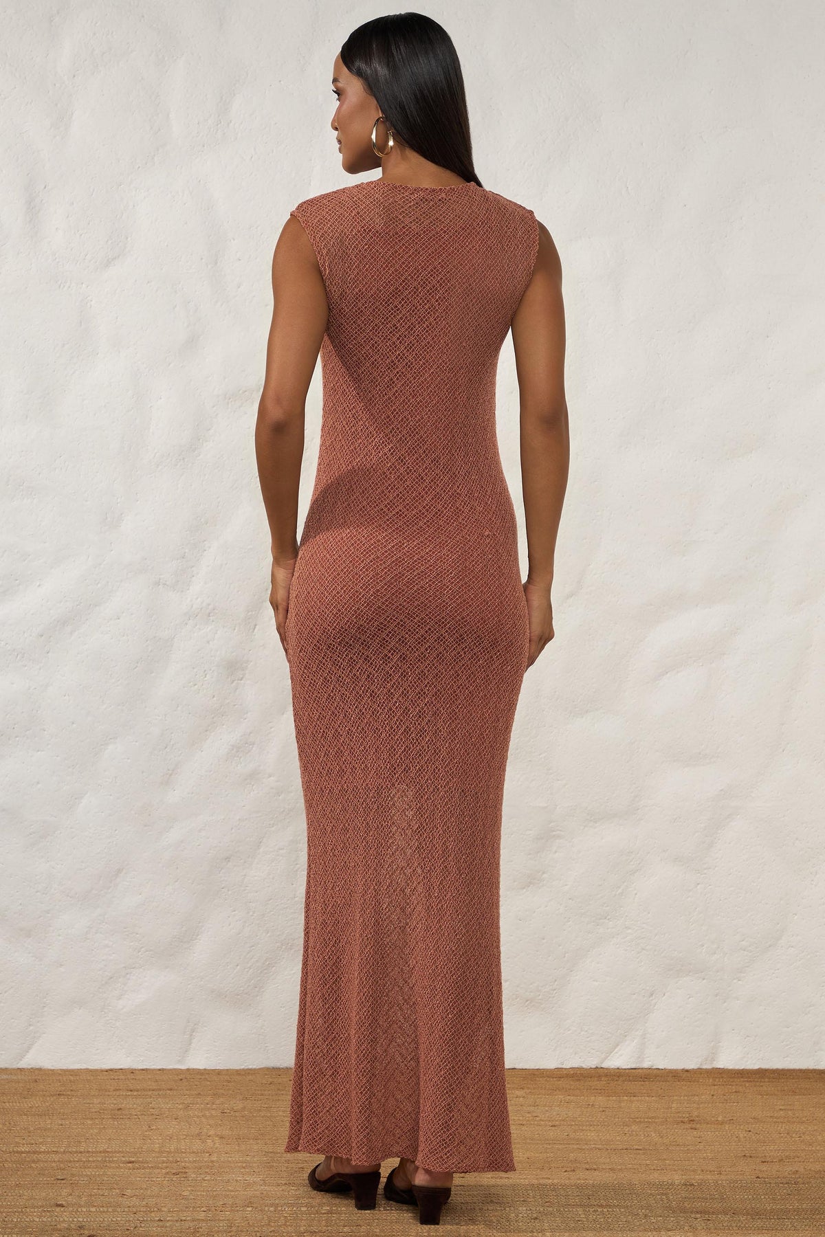 Vestido Longo Reto Tela Crochê Regata Resort - Doce Trama