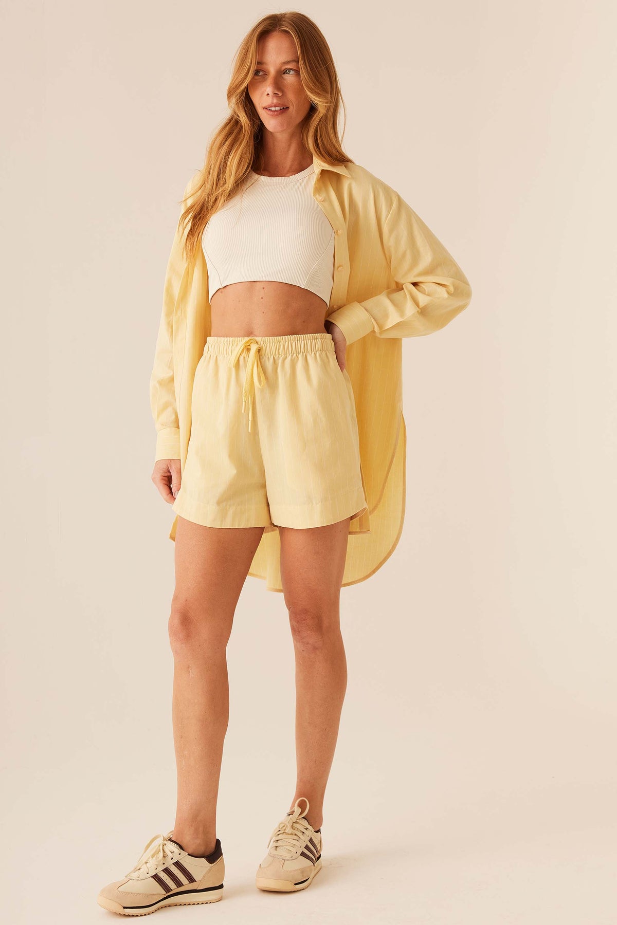 Shorts Feminino Listrado com Cós Elástico Flow - Doce Trama