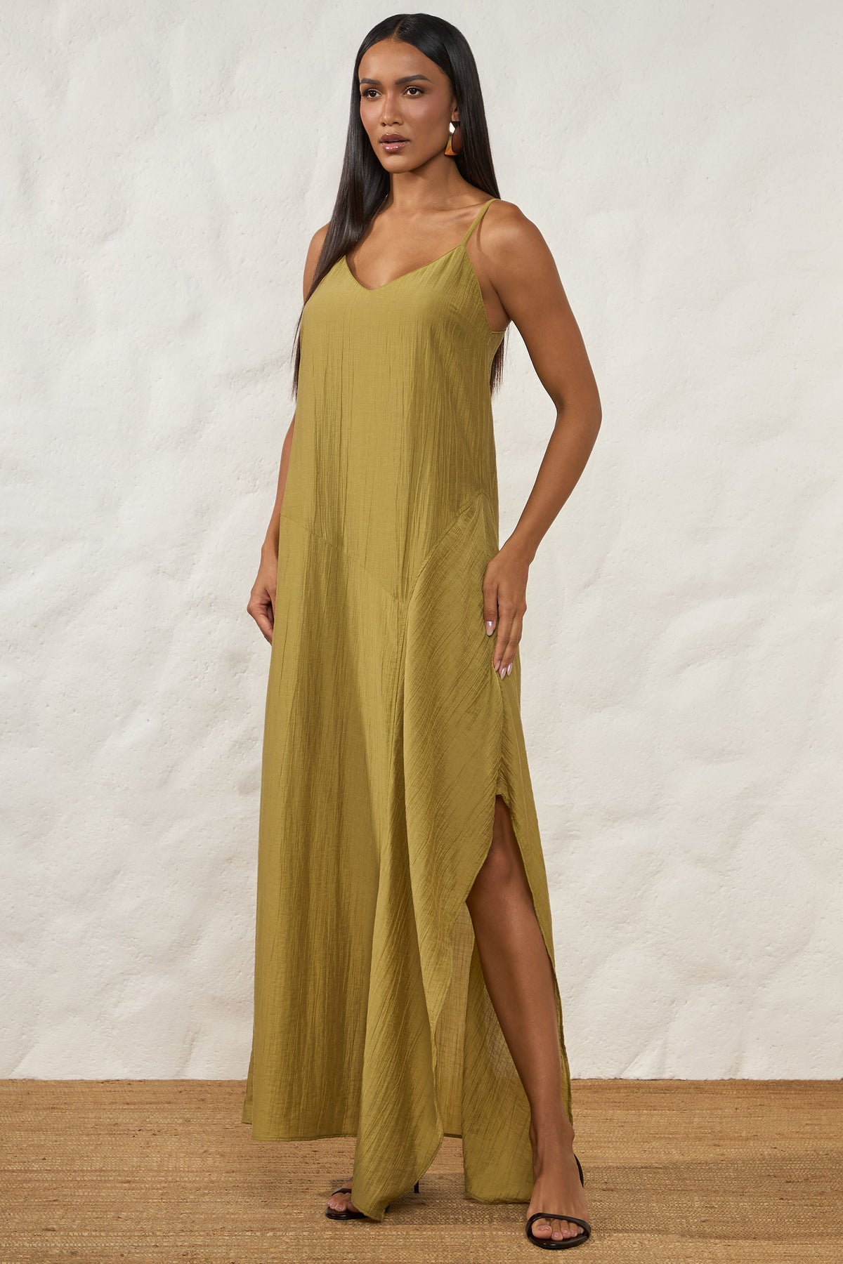 Vestido Longo de Alça Evasê Texturizado Resort - Doce Trama