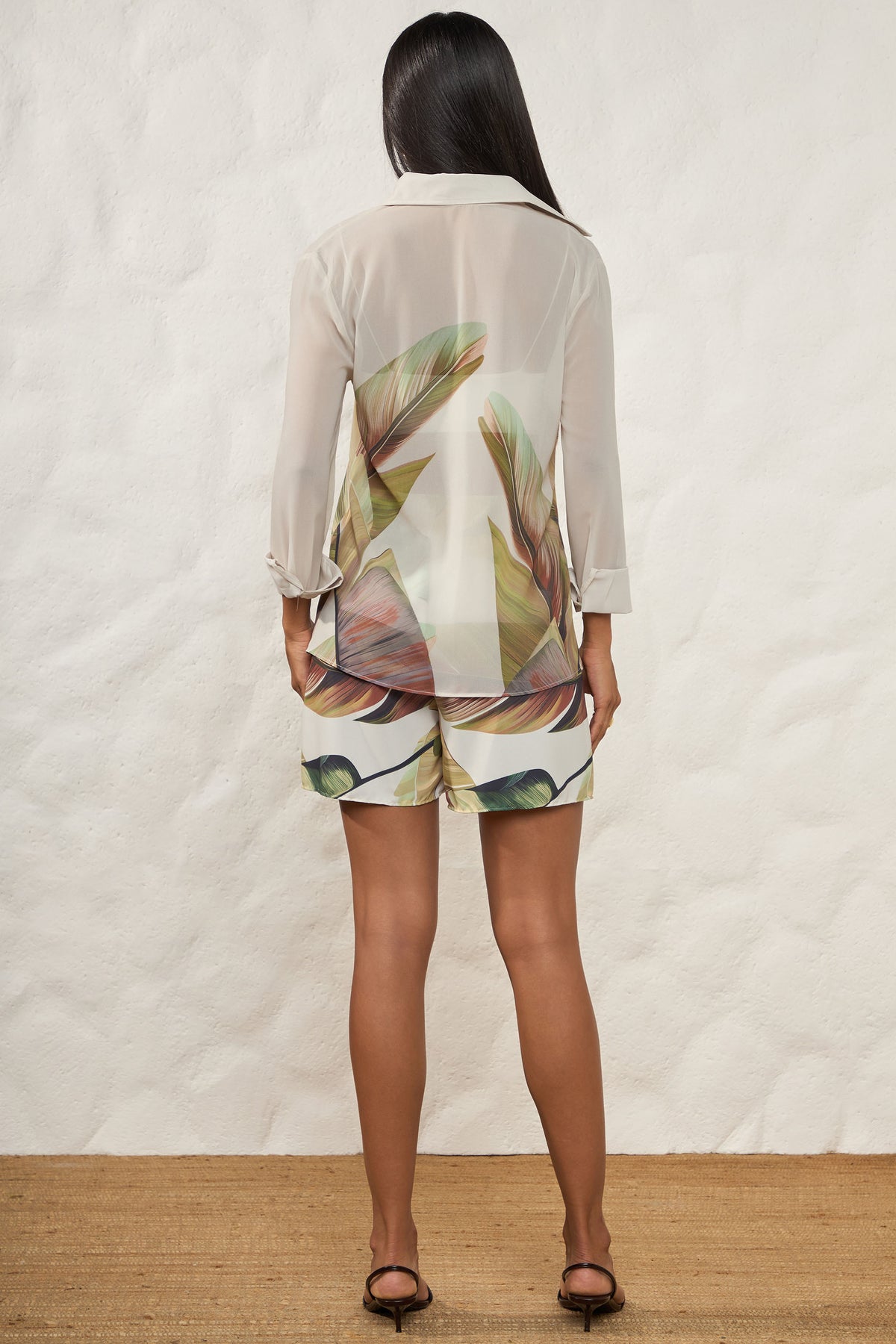 Shorts Feminino Reto Plano Soft Resort - Doce Trama