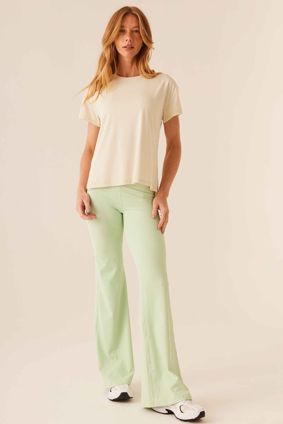 Blusa Feminina Reta Poliamida Manga Curta Flow - Doce Trama